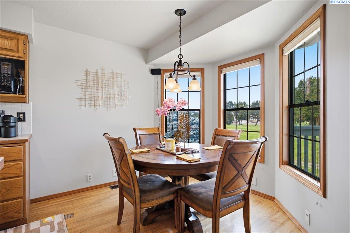 3504 S Reed Ct, Kennewick, WA 99337