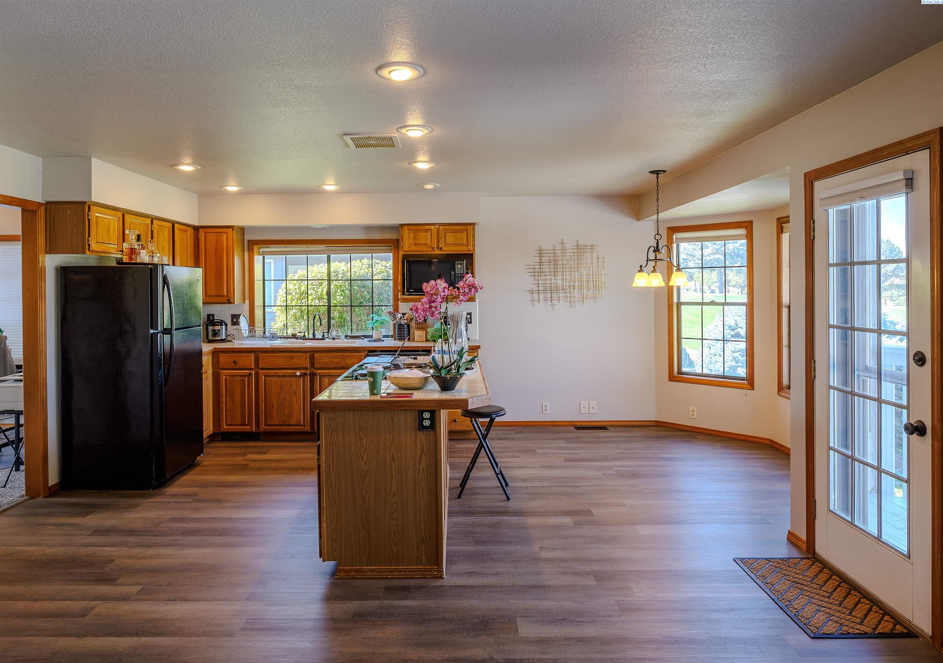 3504 S Reed Ct, Kennewick, WA 99337