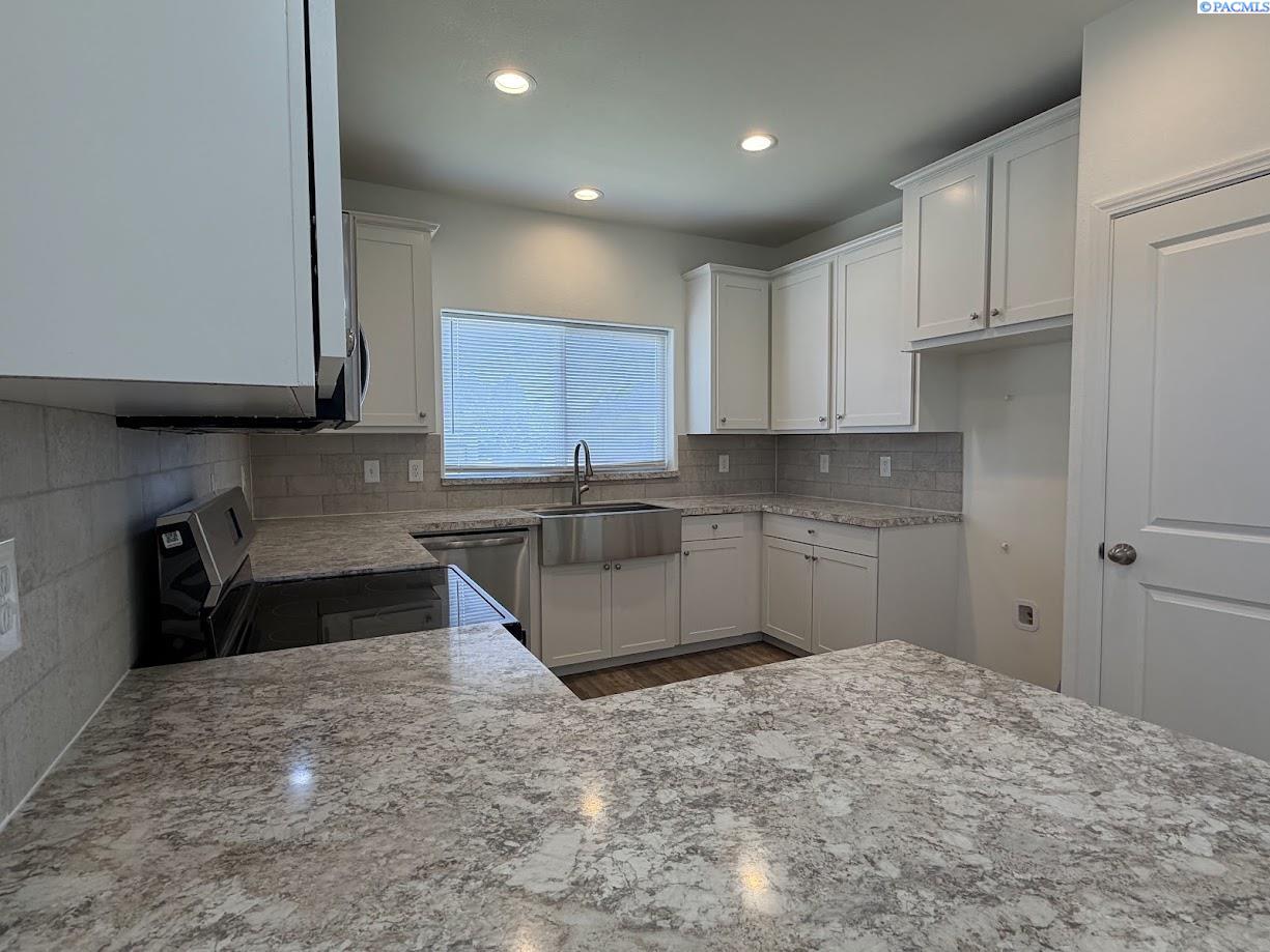 2105 N Steptoe St #62 #62, Kennewick, WA 99336