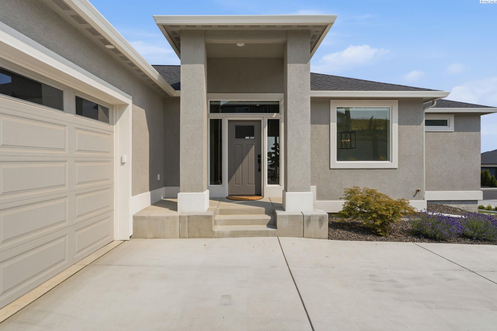 3603 Orchard St, West Richland, WA 99353