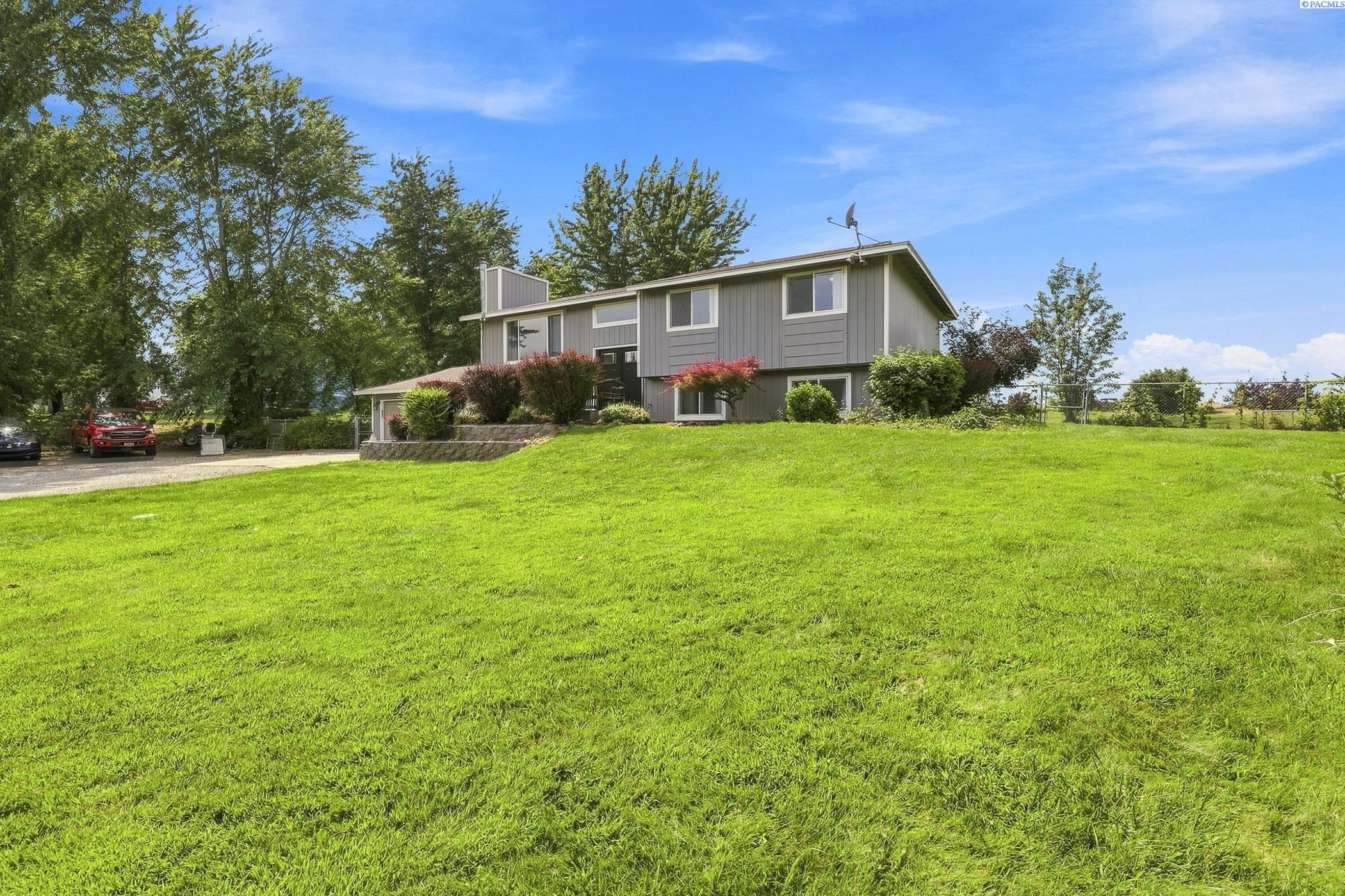 1804 S Bermuda, Kennewick, WA 99338