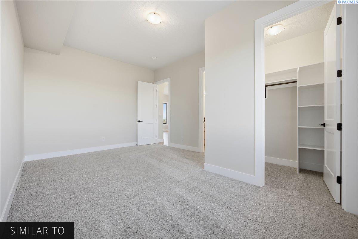 2501 Falconcrest Loop, Richland, WA 99352