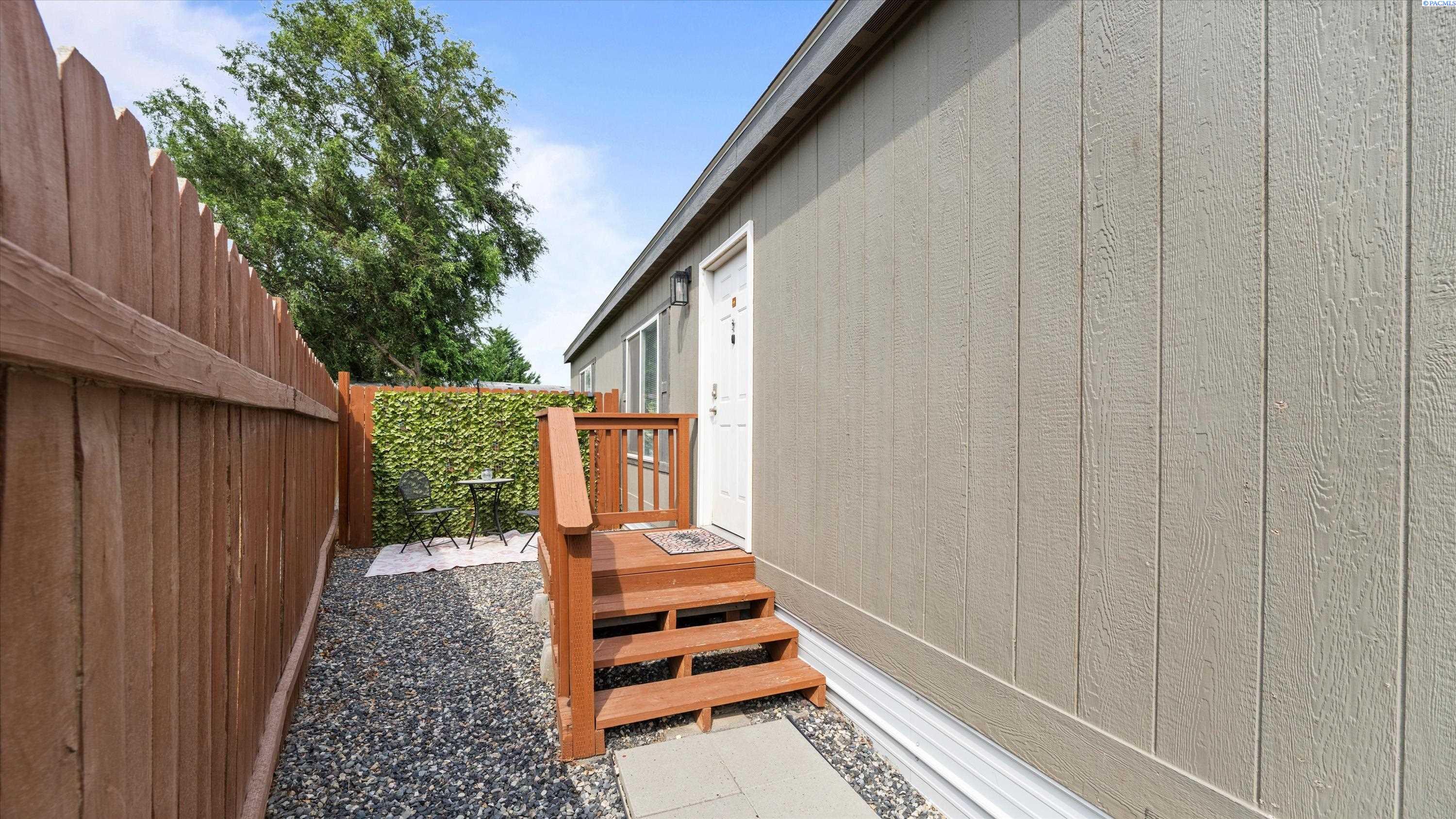 200802 E Game Farm Rd #148, Kennewick, WA 99337