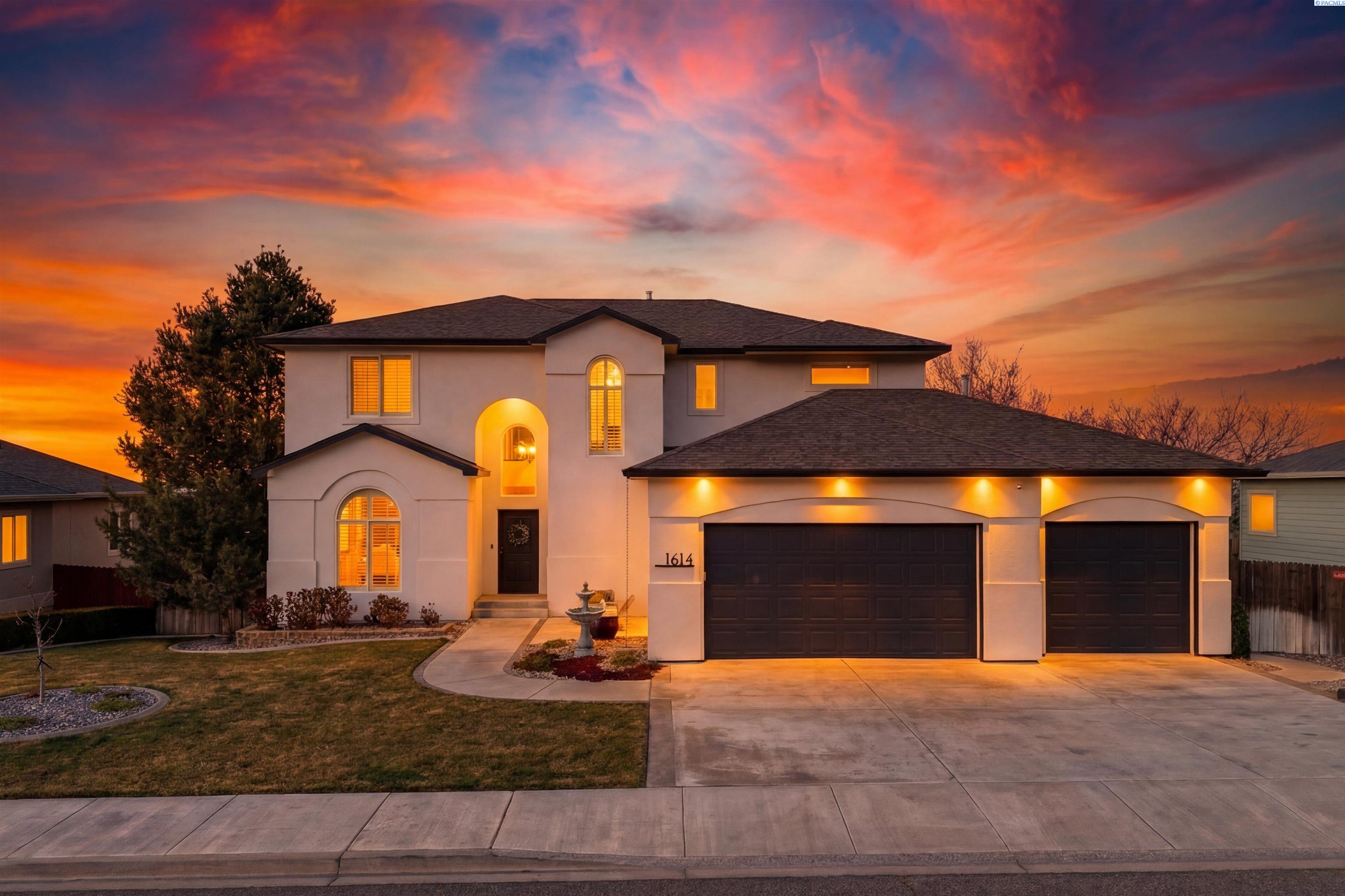 1614 W 51st Ave, Kennewick, WA 99337