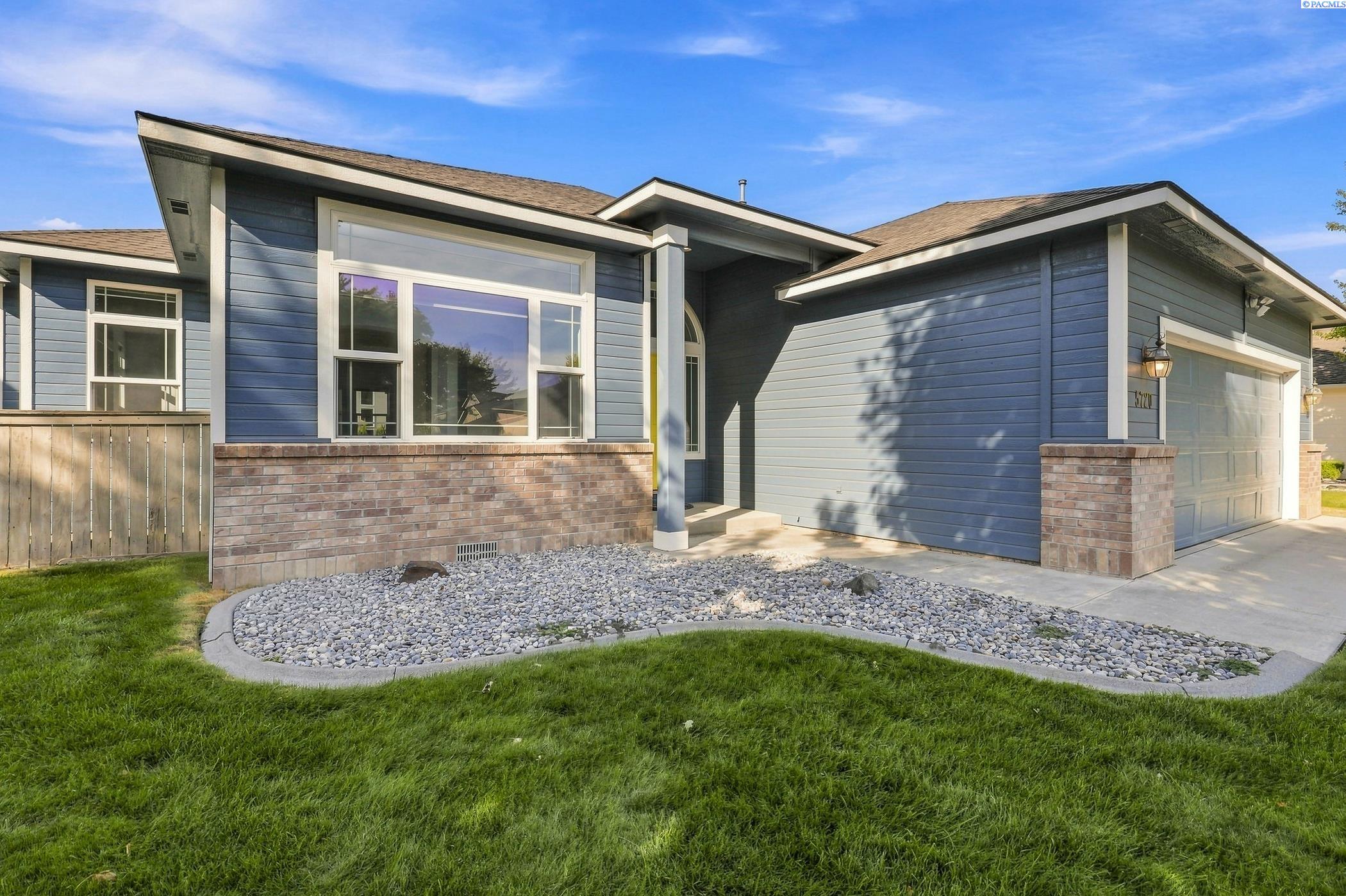 5720 W 14th Ave, Kennewick, WA 99338