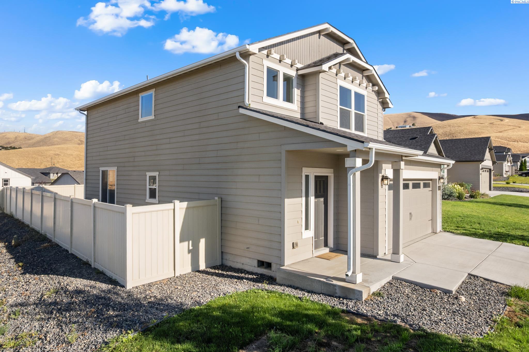 200 Rio Bravo St, Prosser, WA 99350