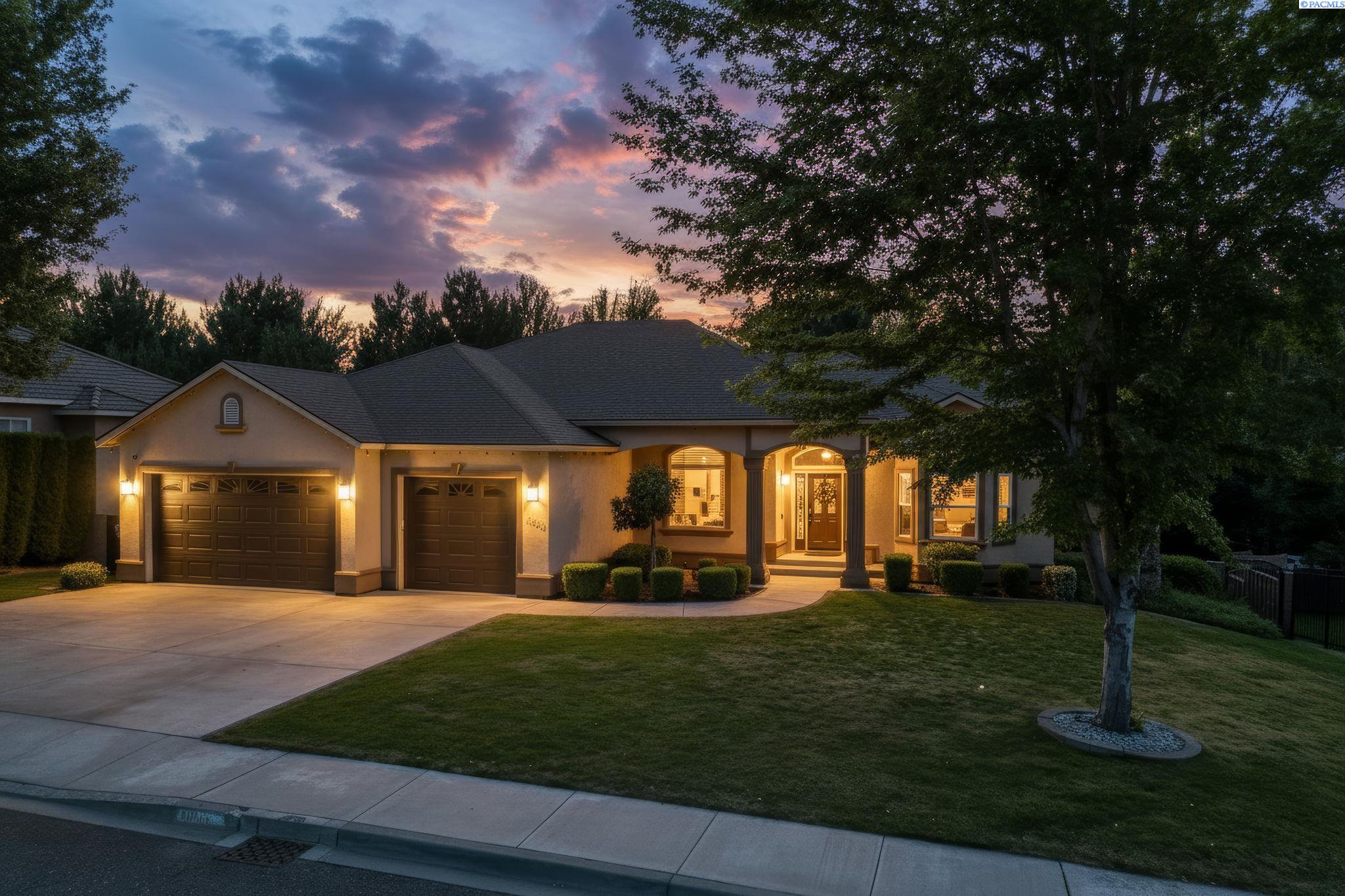 8805 W 3rd Ave, Kennewick, WA 99336