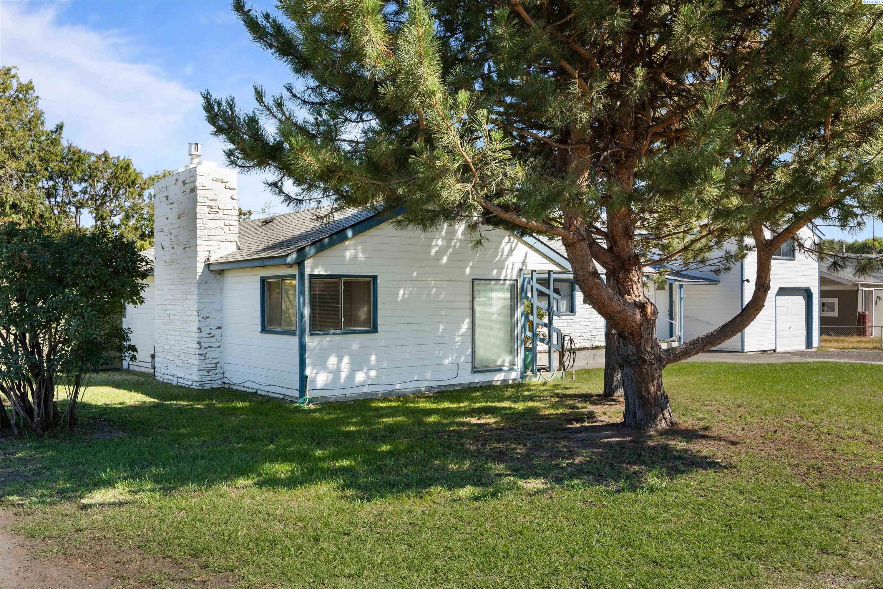 303 E 8th Ave, Kennewick, WA 99336