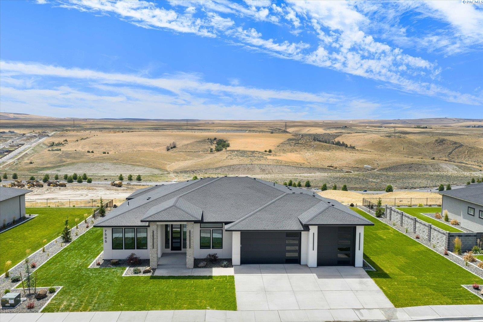 7505 W 23rd Ave, Kennewick, WA 99337