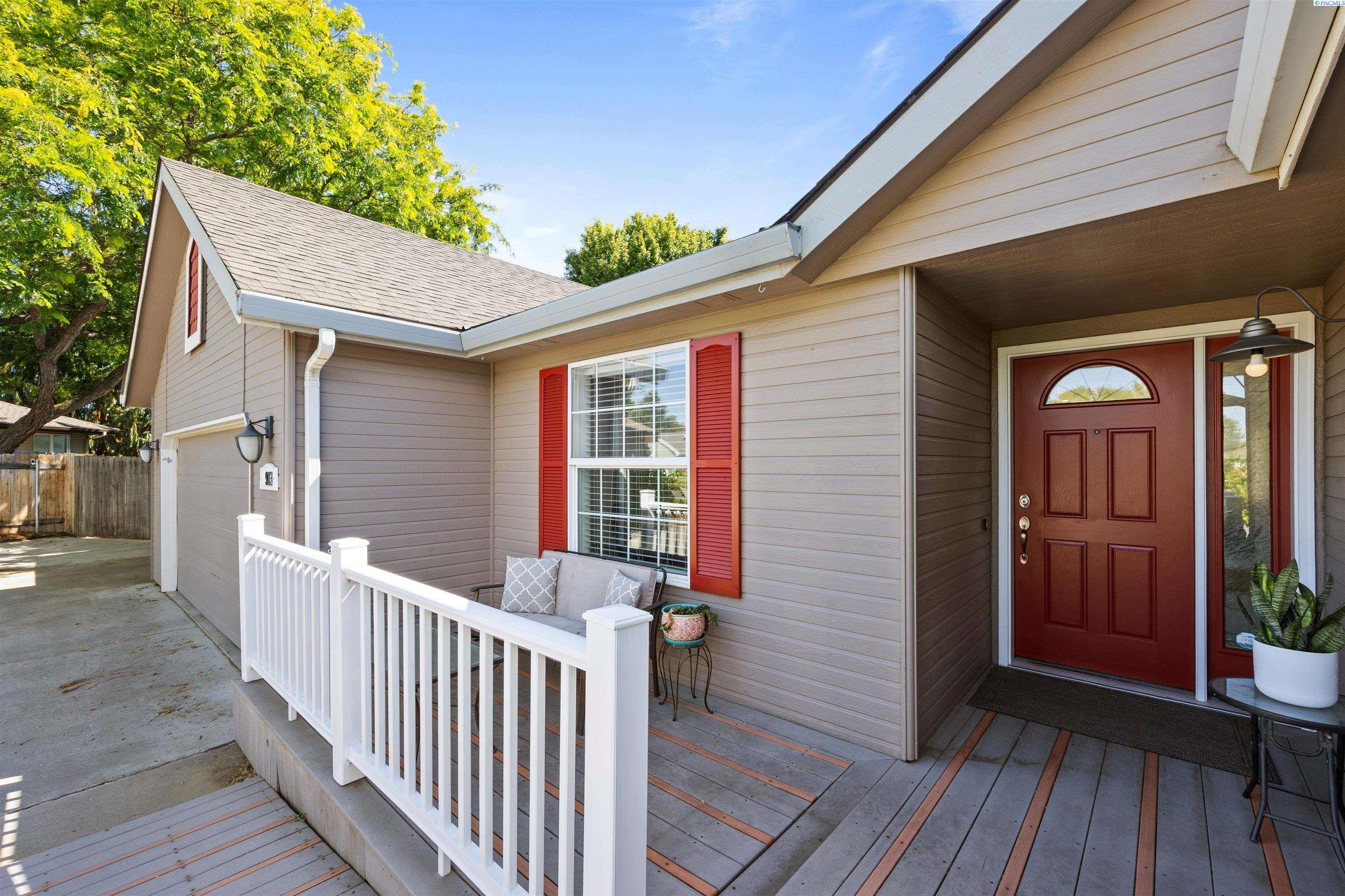 913 N Quebec St, Kennewick, WA 99336