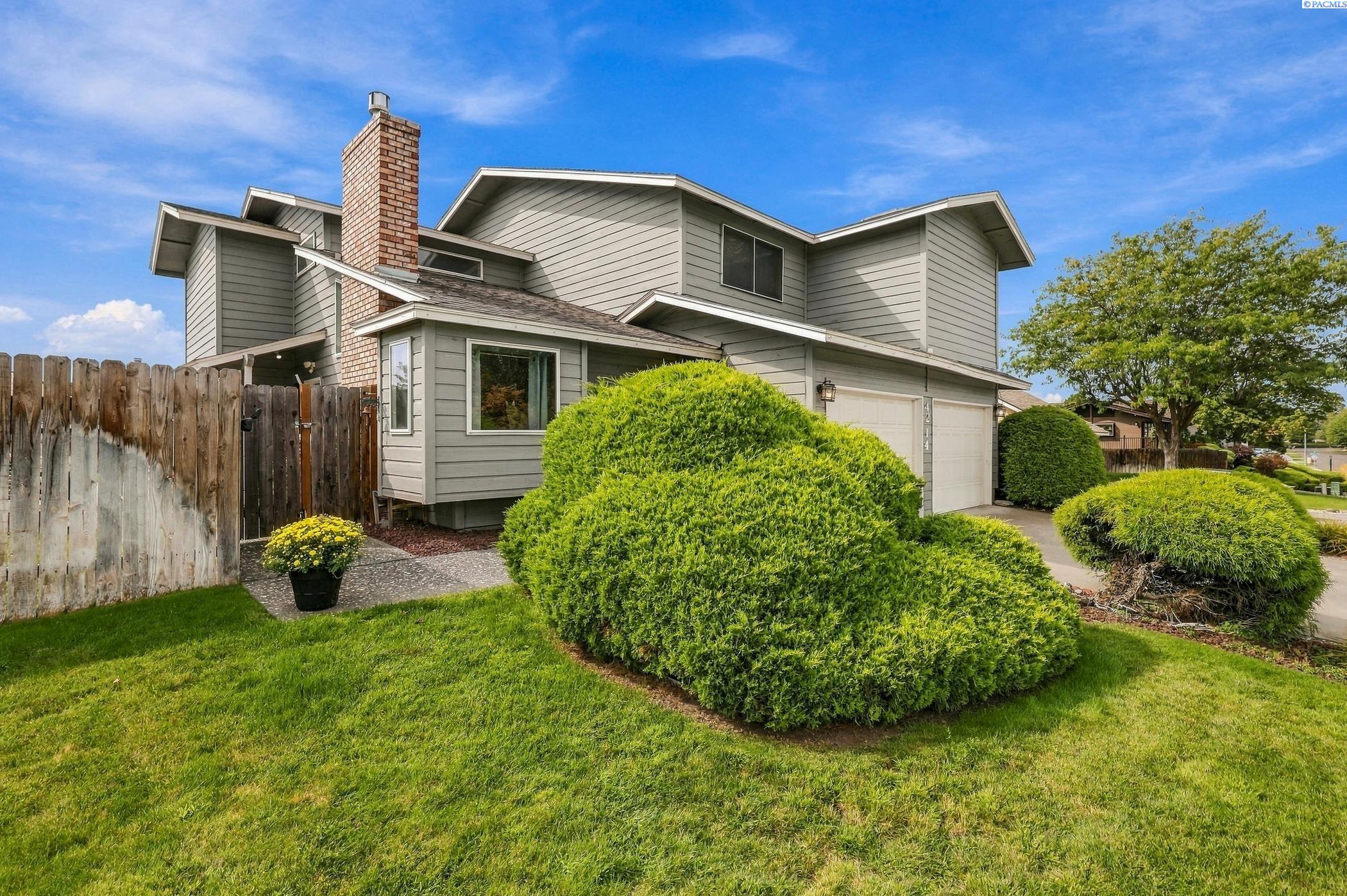 4214 Desert Pl, Pasco, WA 99301