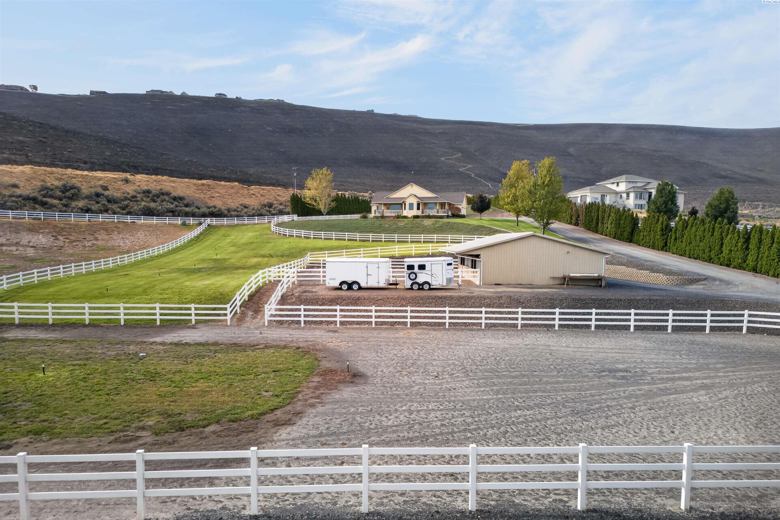30436 S 984 Pr Se, Kennewick, WA 99338