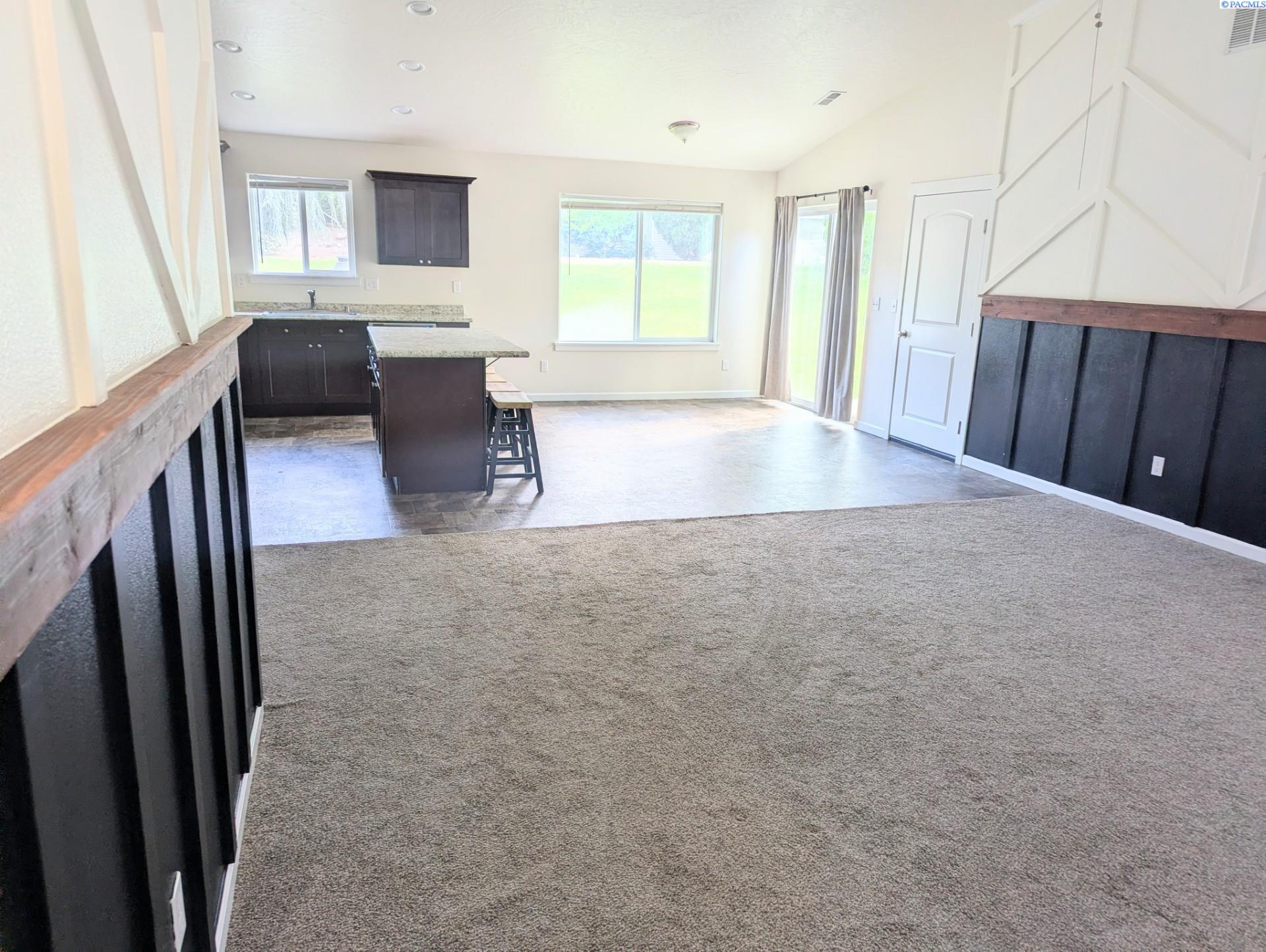5715 W Victoria Ave, Kennewick, WA 99336