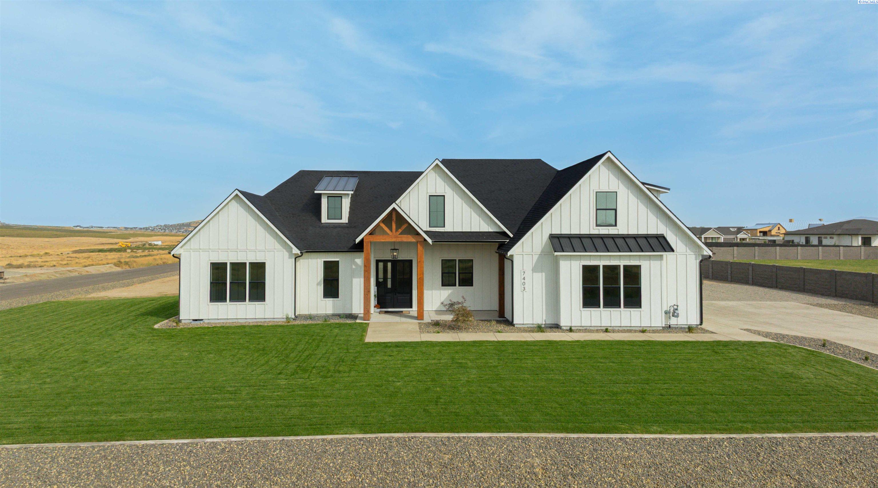 7403 Haystack St, Kennewick, WA 99338
