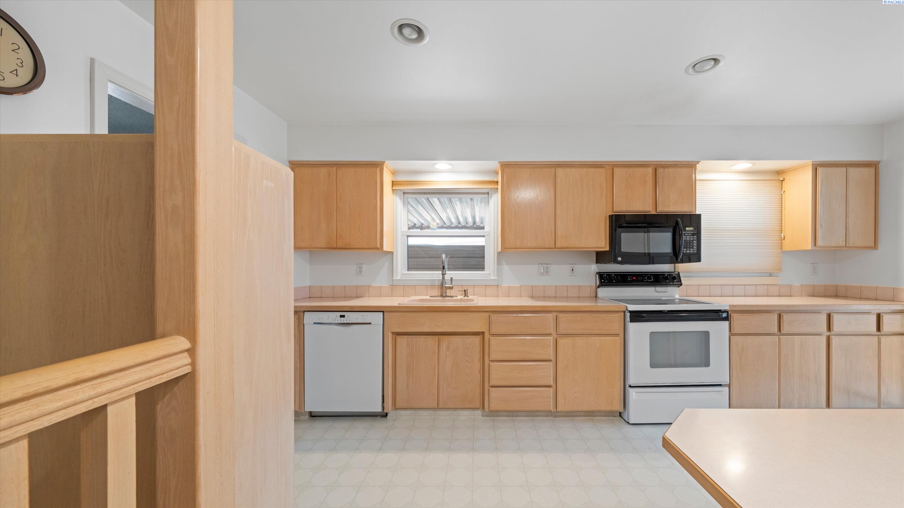 510 Sanford, Richland, WA 99352