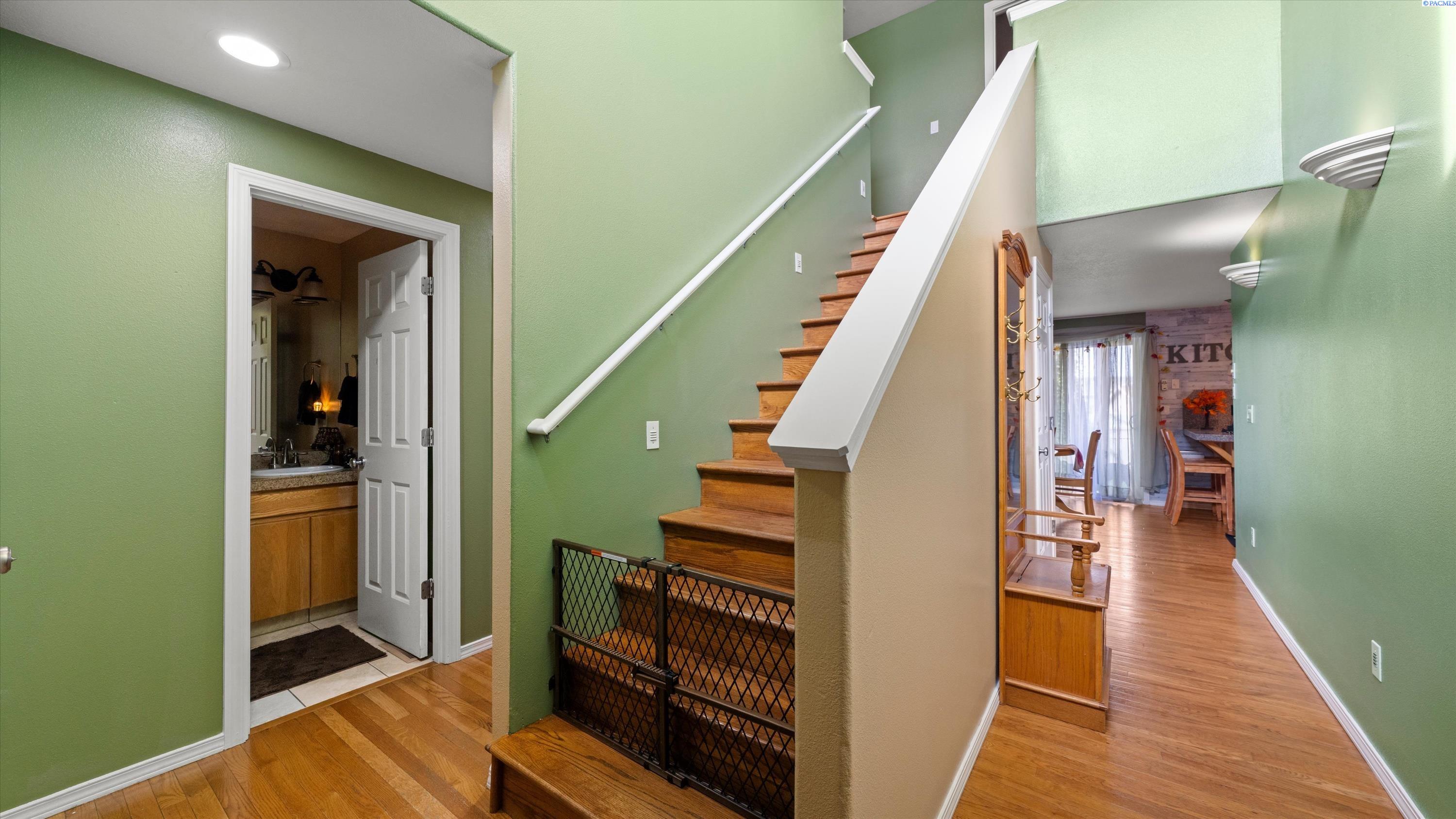 5611 Mckinley Ct, Pasco, WA 99301