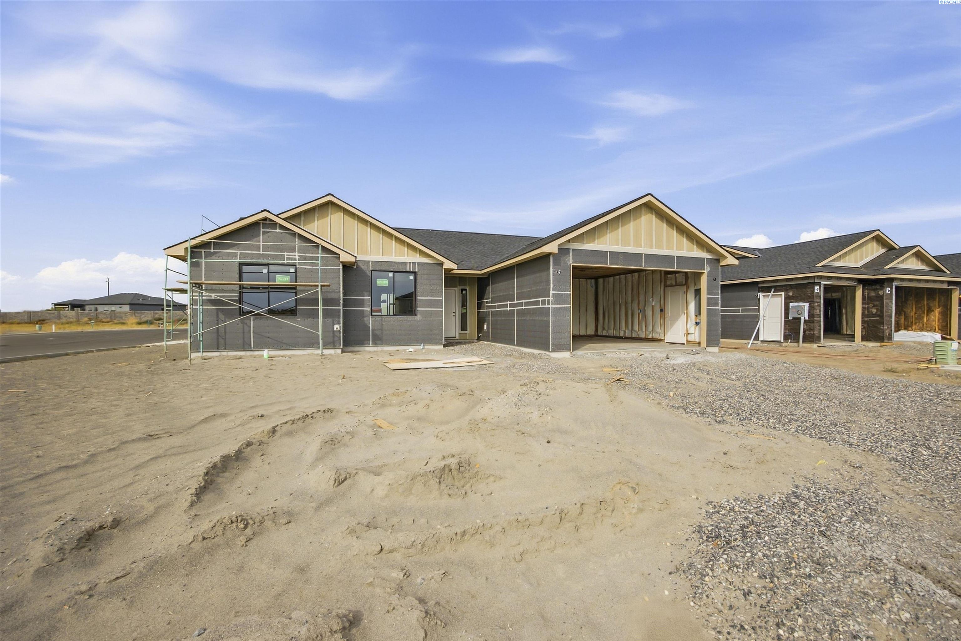 610 Eureka Ave, Pasco, WA 99301