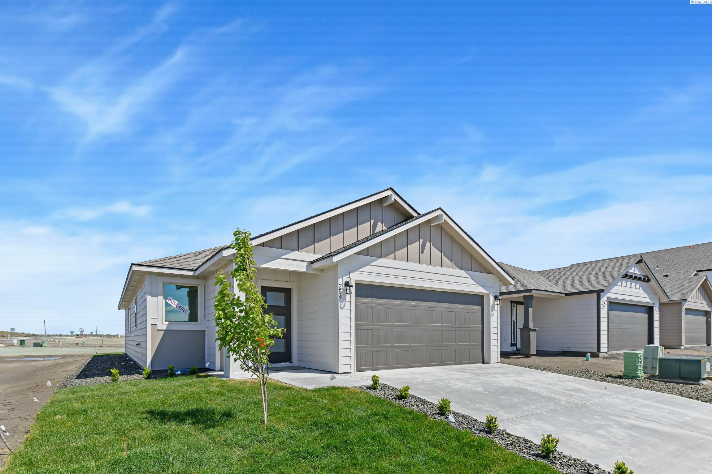 254 N Dewberry Pl, Kennewick, WA 99336