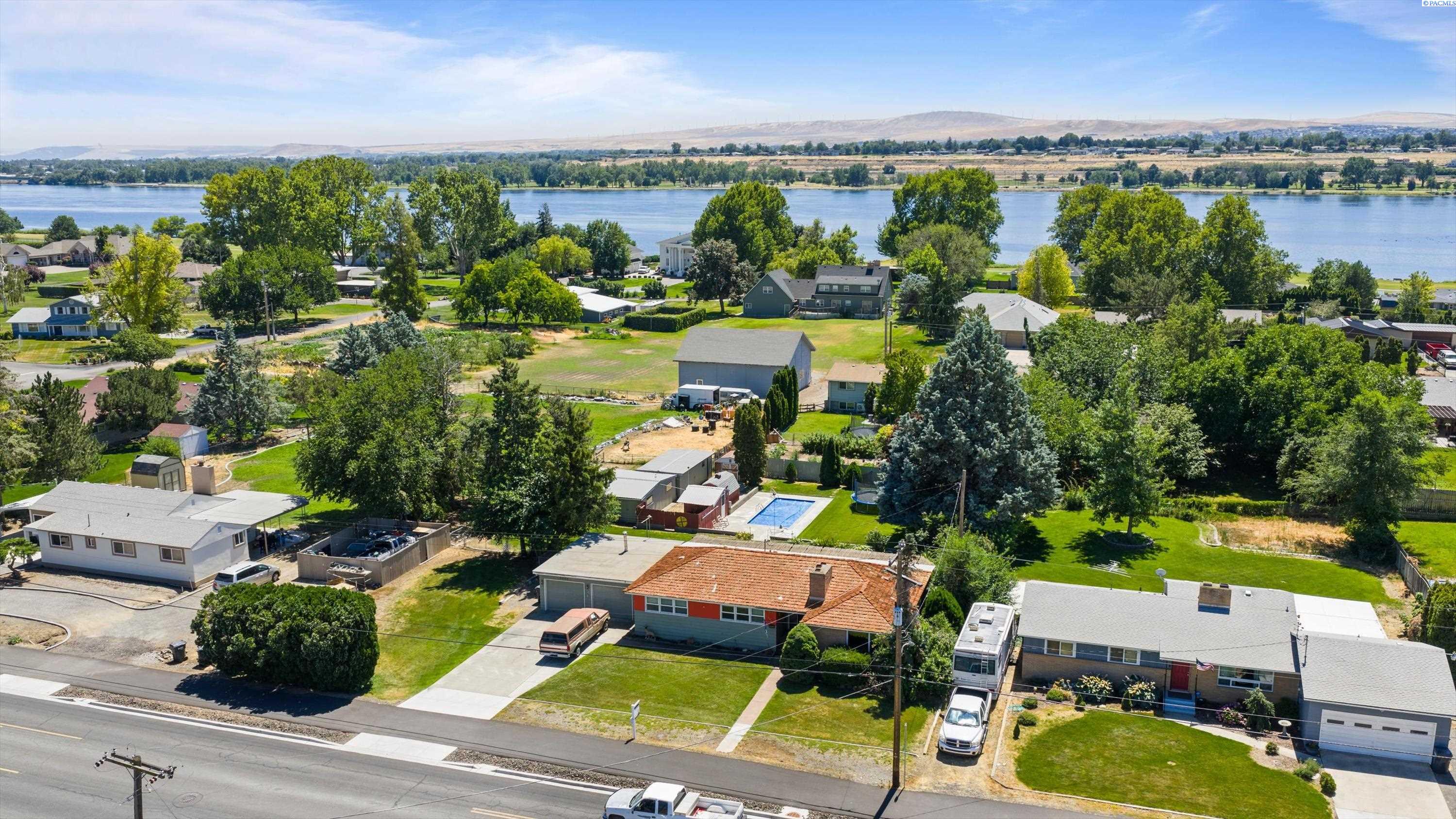 5004 W Sylvester St, Pasco, WA 99301