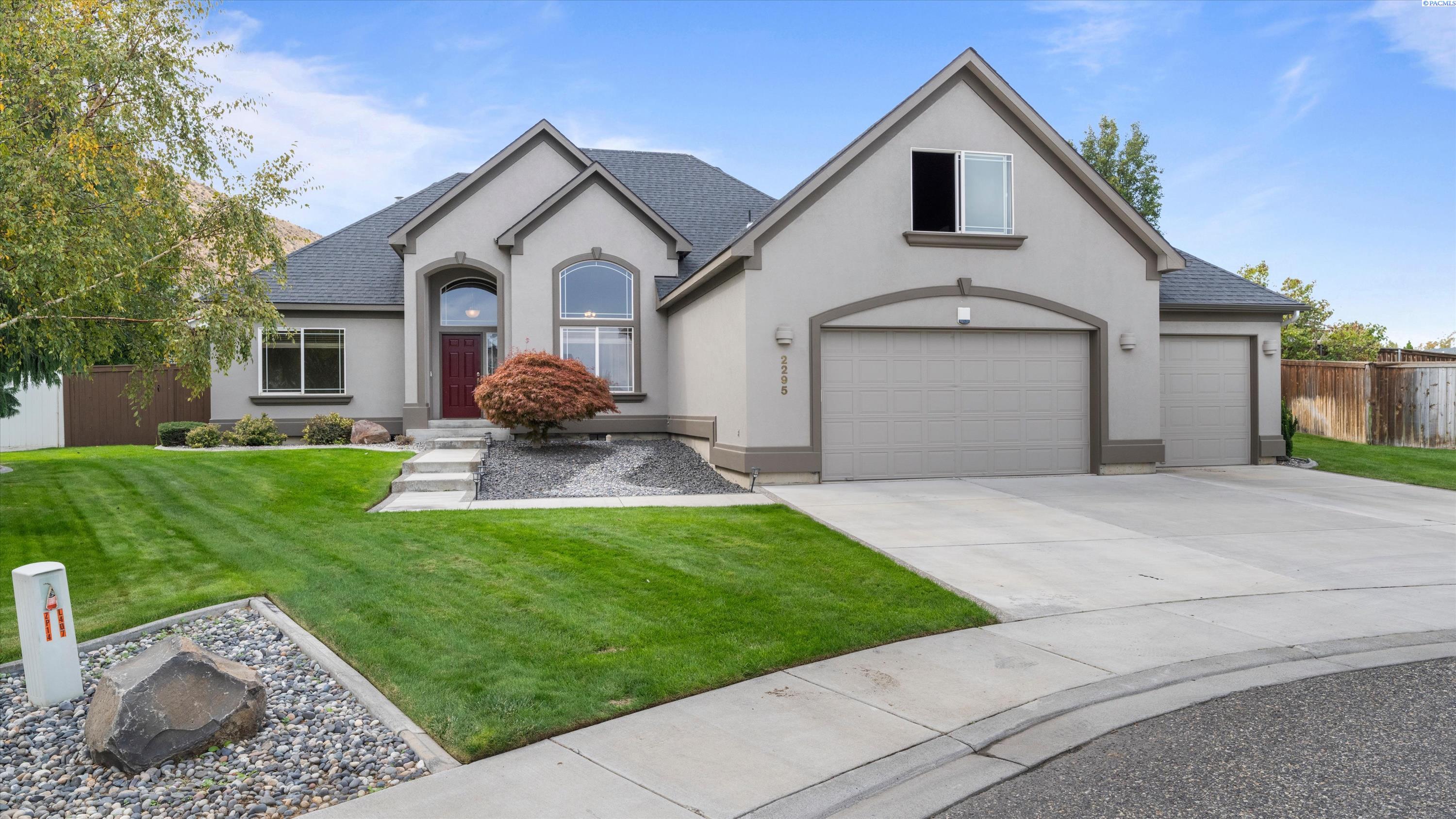 2295 Limar Ct, Richland, WA 99352