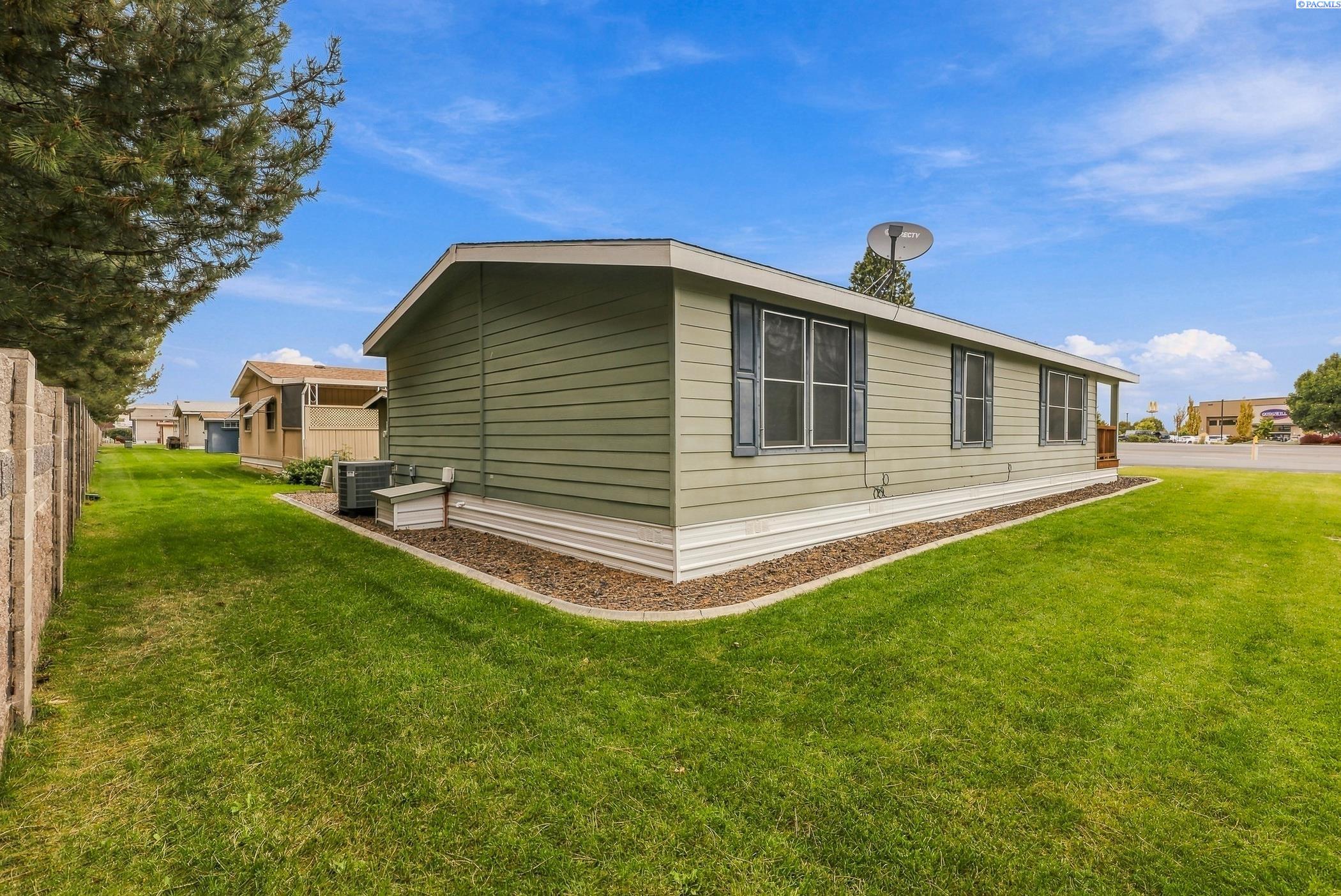 312 S Columbia Center Blvd #b #B, Kennewick, WA 99336