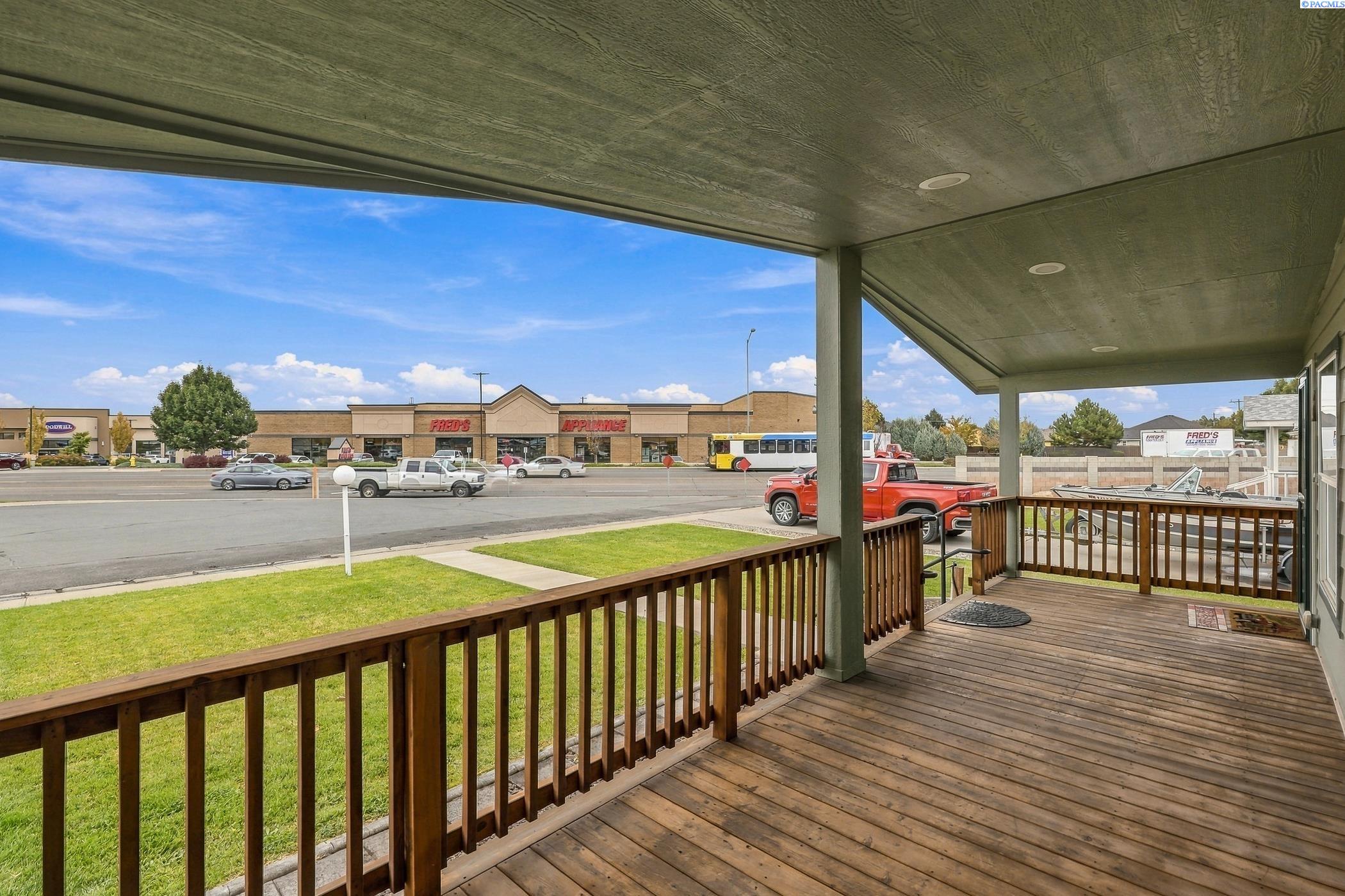 312 S Columbia Center Blvd #b #B, Kennewick, WA 99336