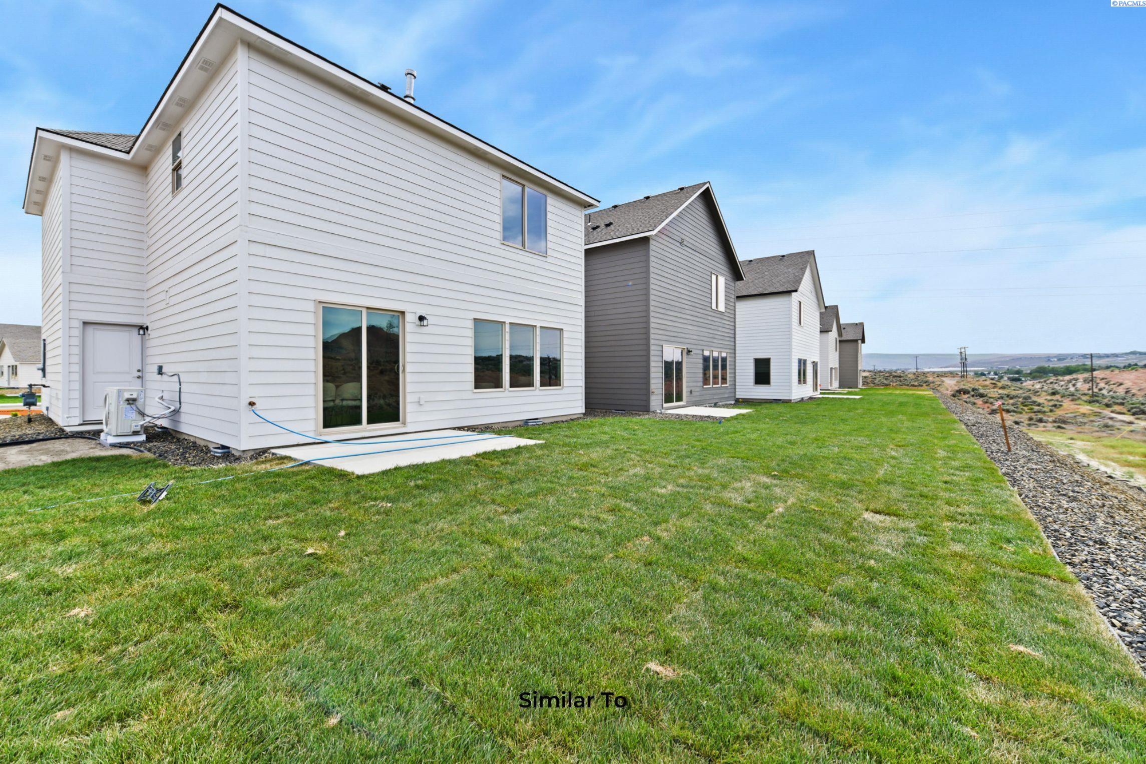 261 N Dewberry Pl, Kennewick, WA 99336