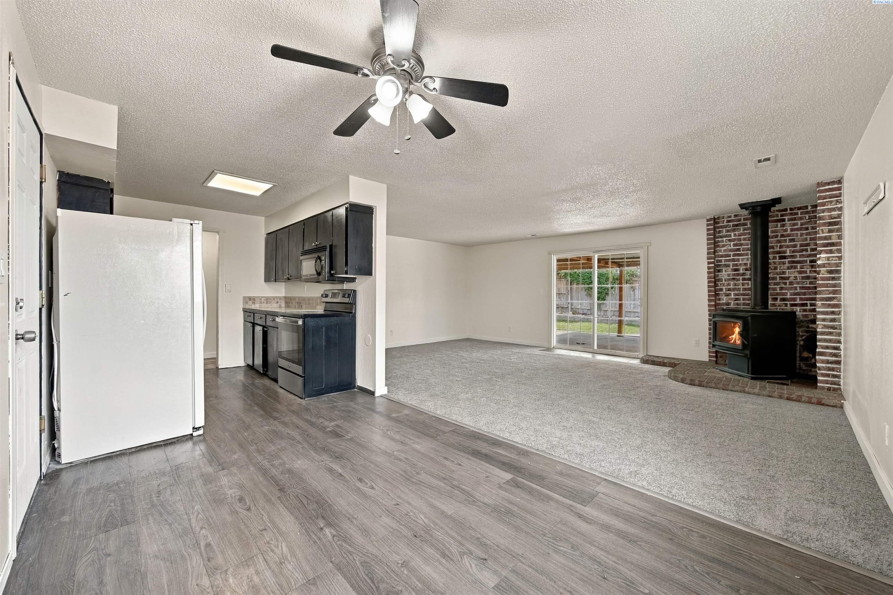 316 S Neel St, Kennewick, WA 99336-4237