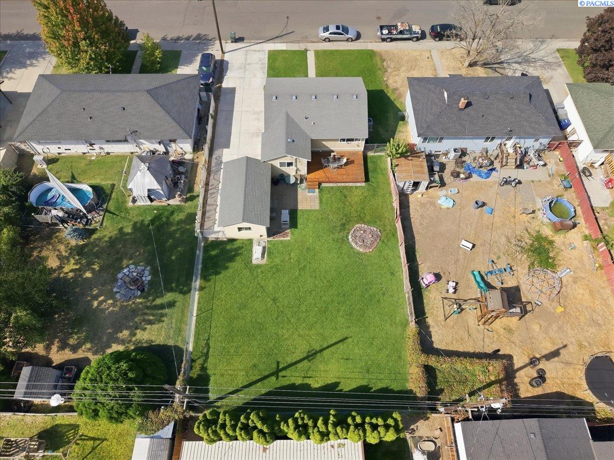 2006 Everest Ave, Richland, WA 99354-2230