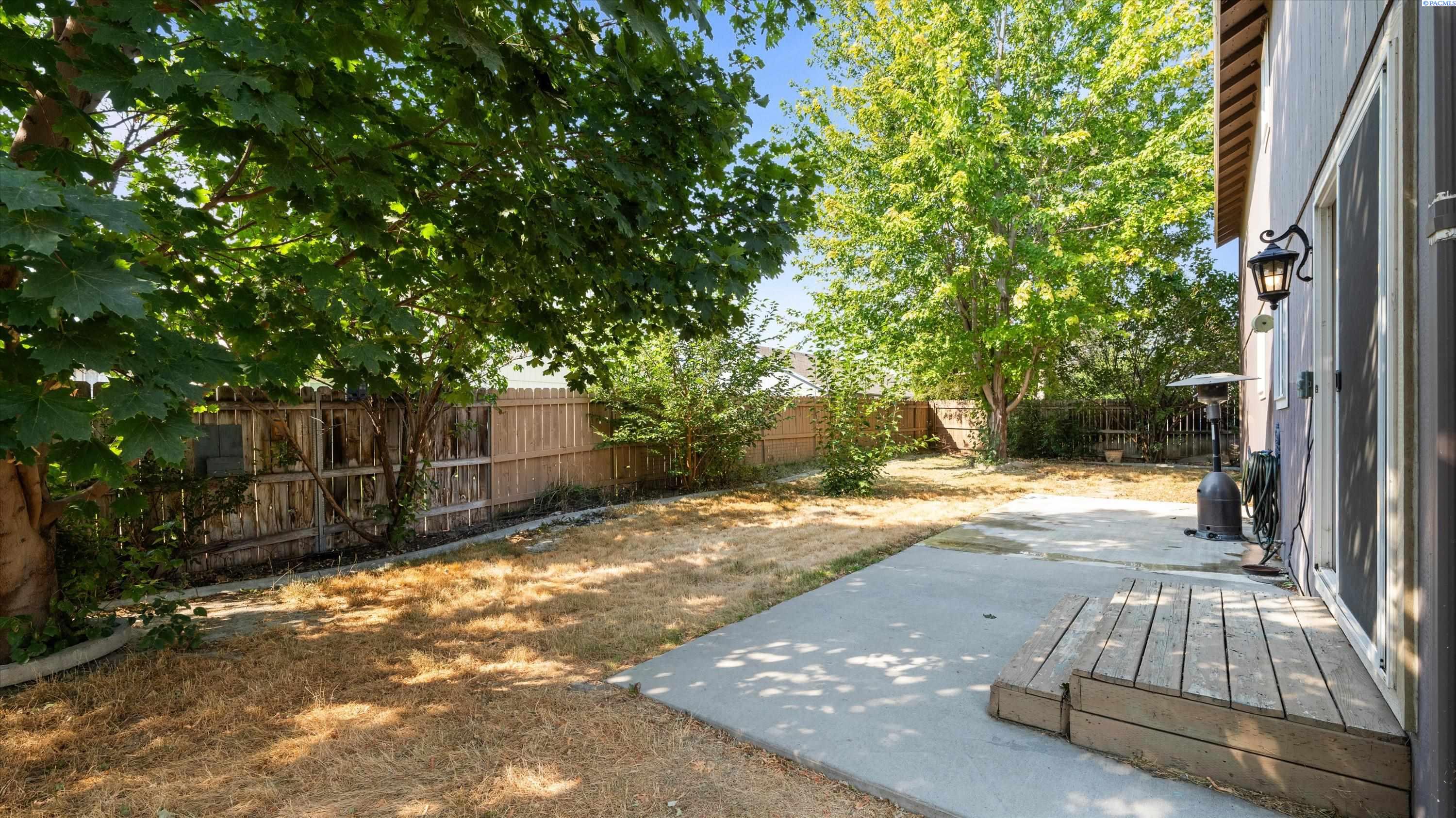 1615 W 24th Pl, Kennewick, WA 99337