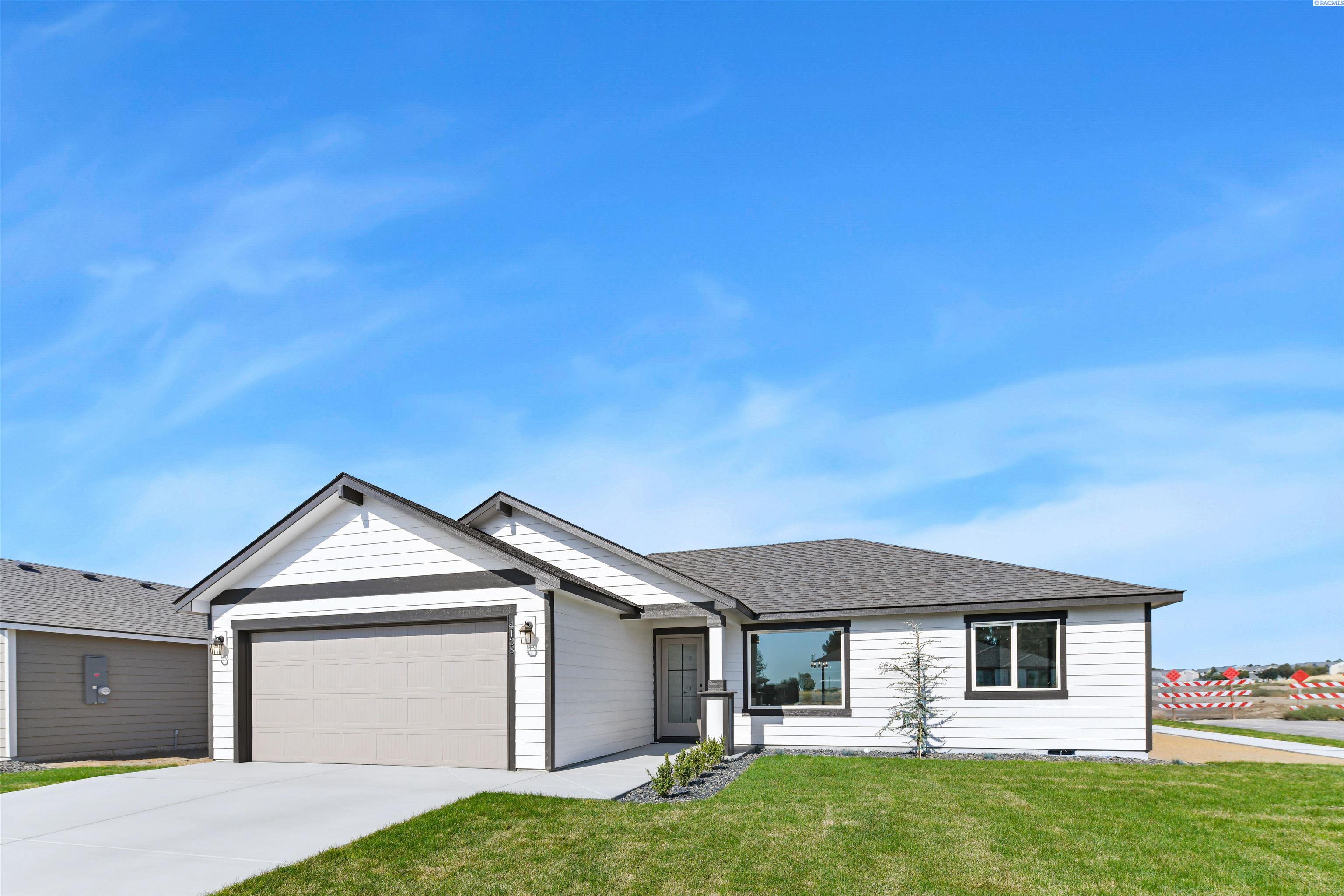 4138 Road 104, Pasco, WA 99301