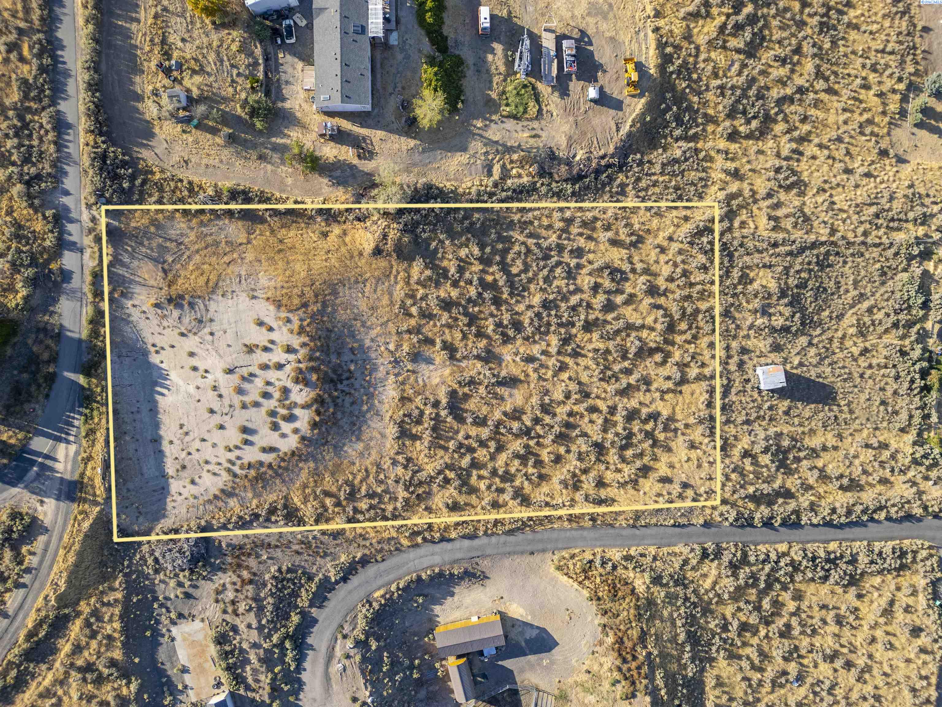 57691 N 339 Pr Ne, Benton City, WA 99320