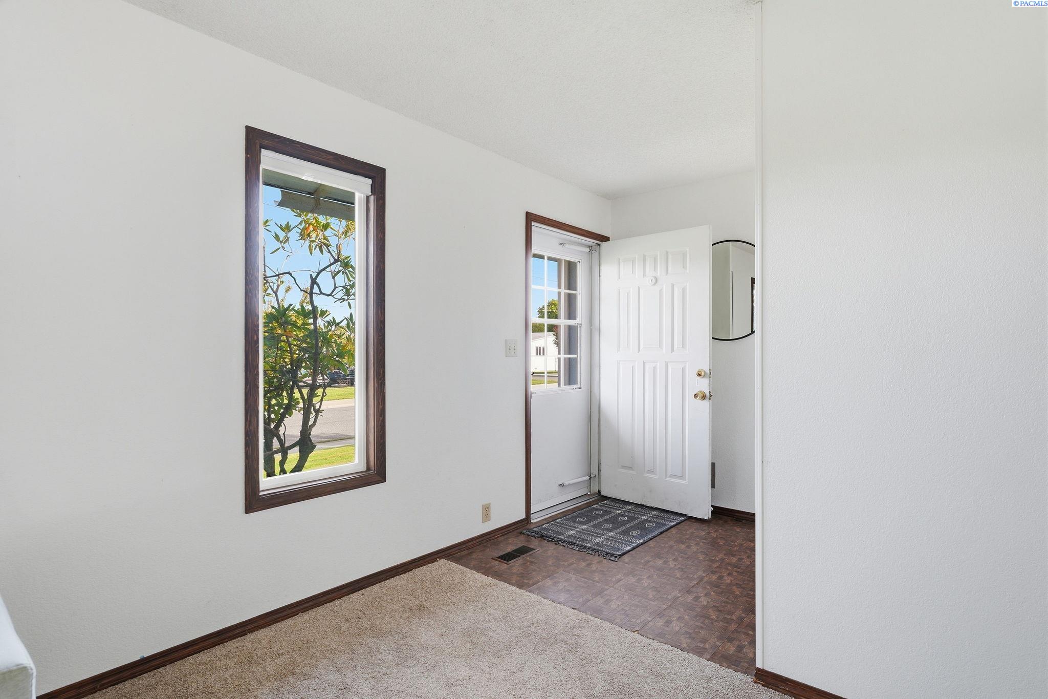 507 Catskill, Richland, WA 99354