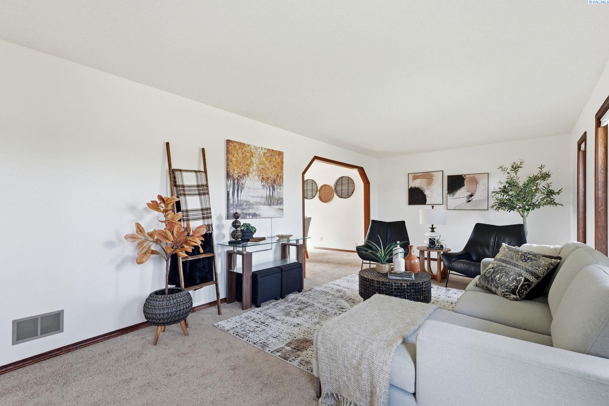 507 Catskill, Richland, WA 99354