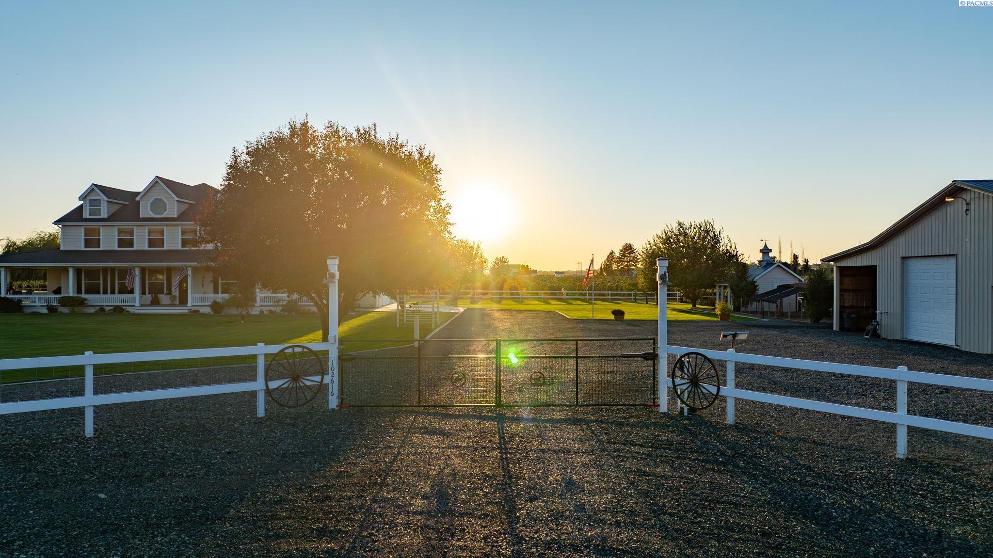 102616 N 1007 Pr Nw, Prosser, WA 99350