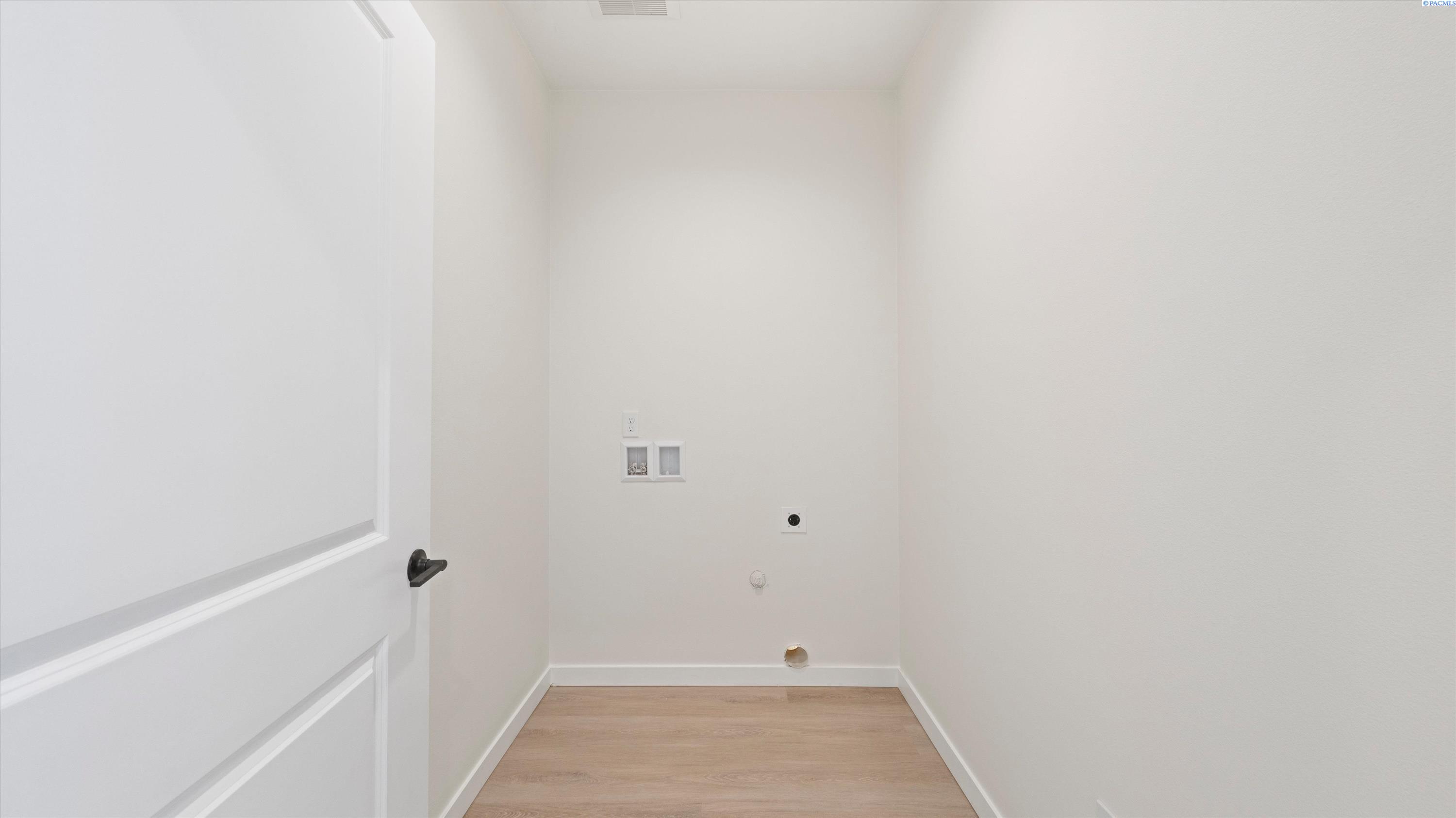 3357 S Nelson St, Kennewick, WA 99338