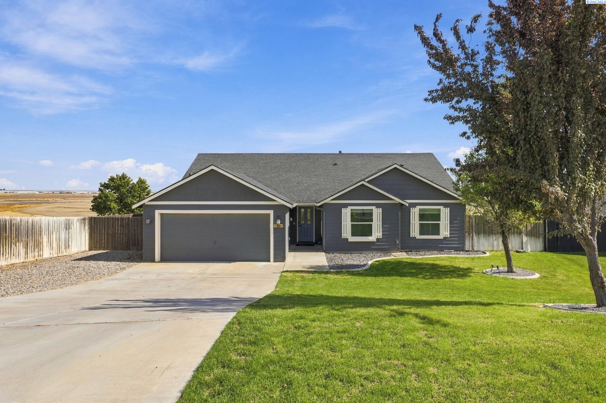 4807 Bragueta Ct, Pasco, WA 99301
