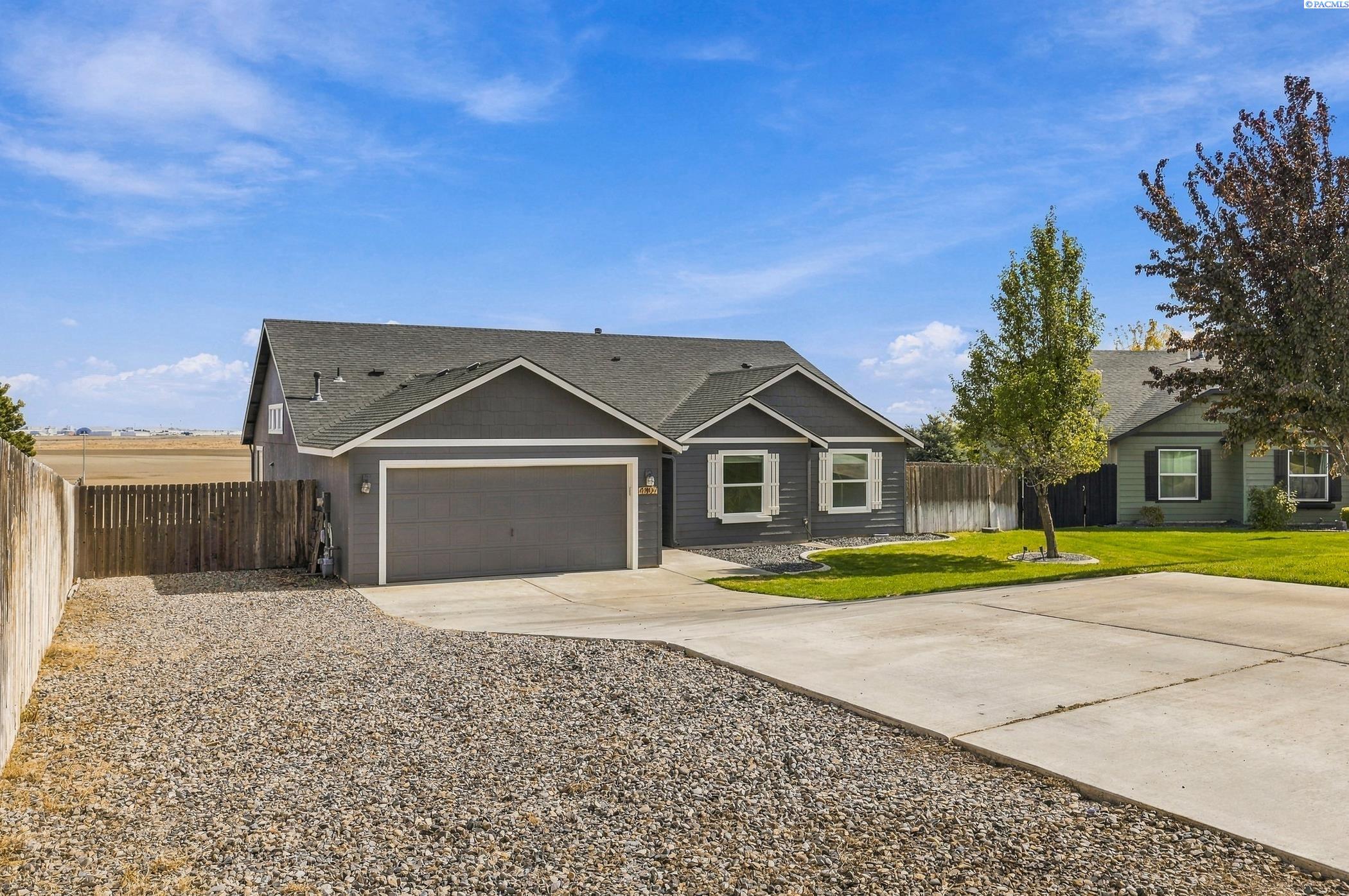 4807 Bragueta Ct, Pasco, WA 99301