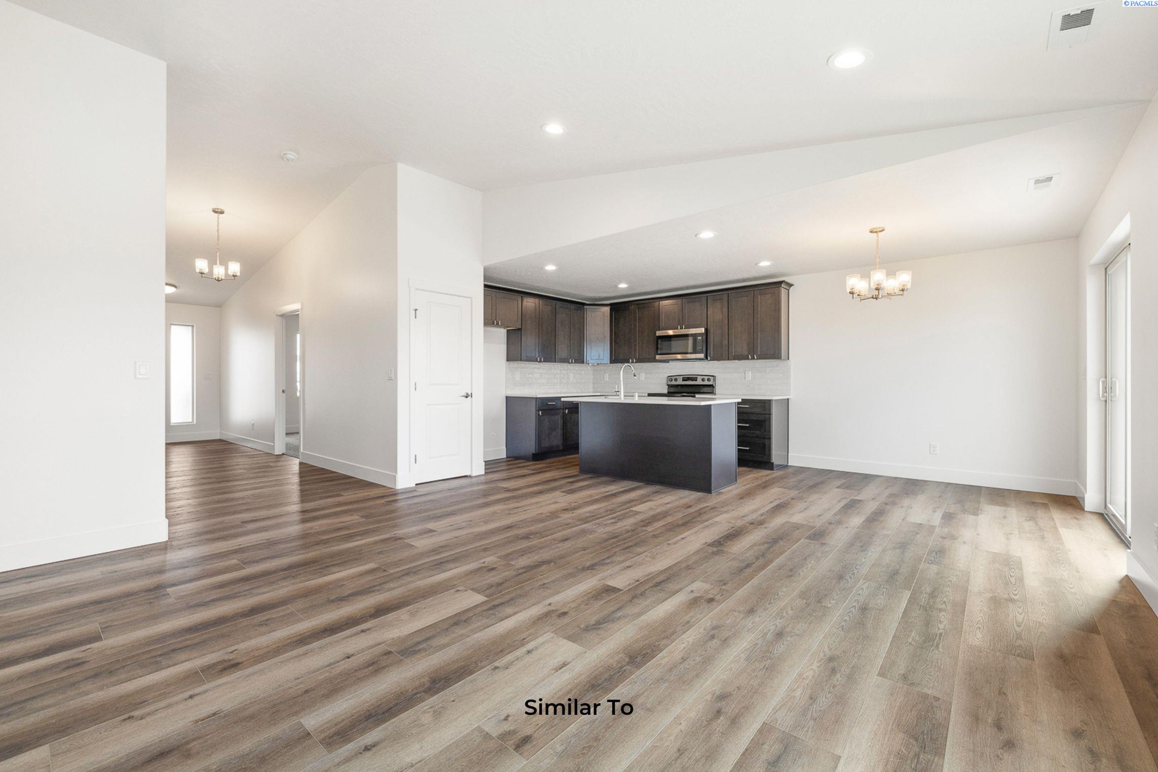 10211 Redbud Dr, Pasco, WA 99301