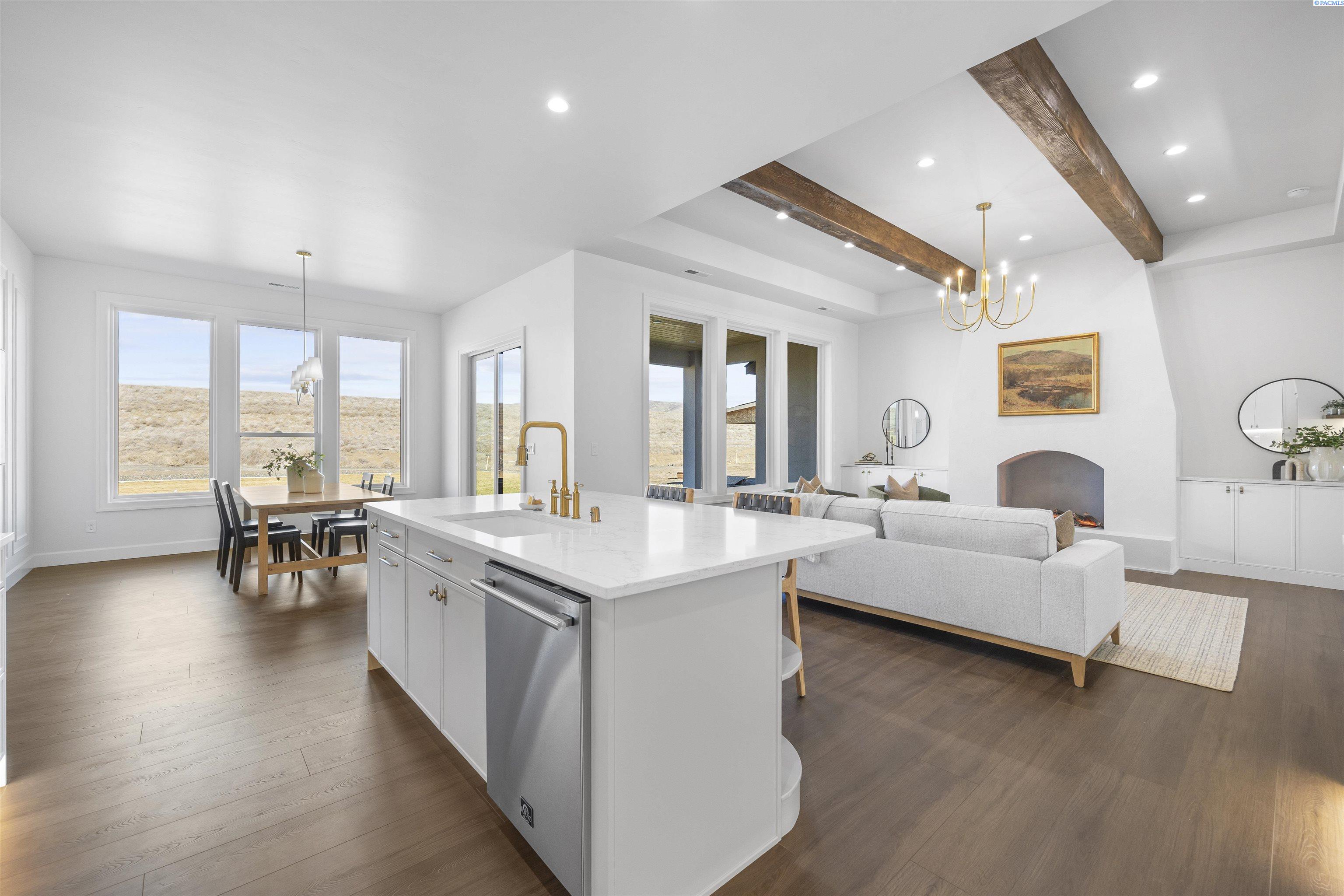 2847 Savanna Ave, Richland, WA 99352