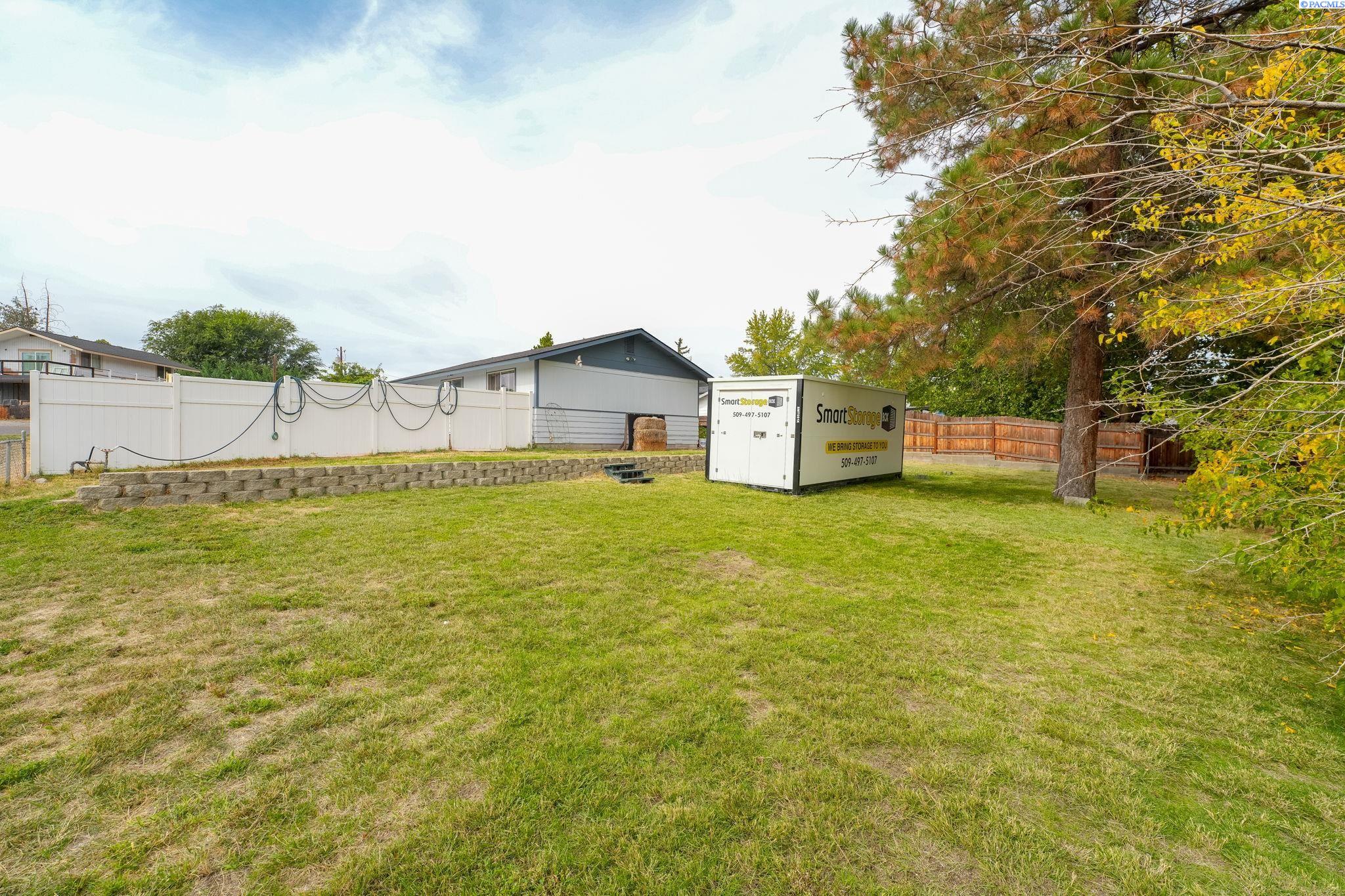 1200 13th St, Benton City, WA 99320
