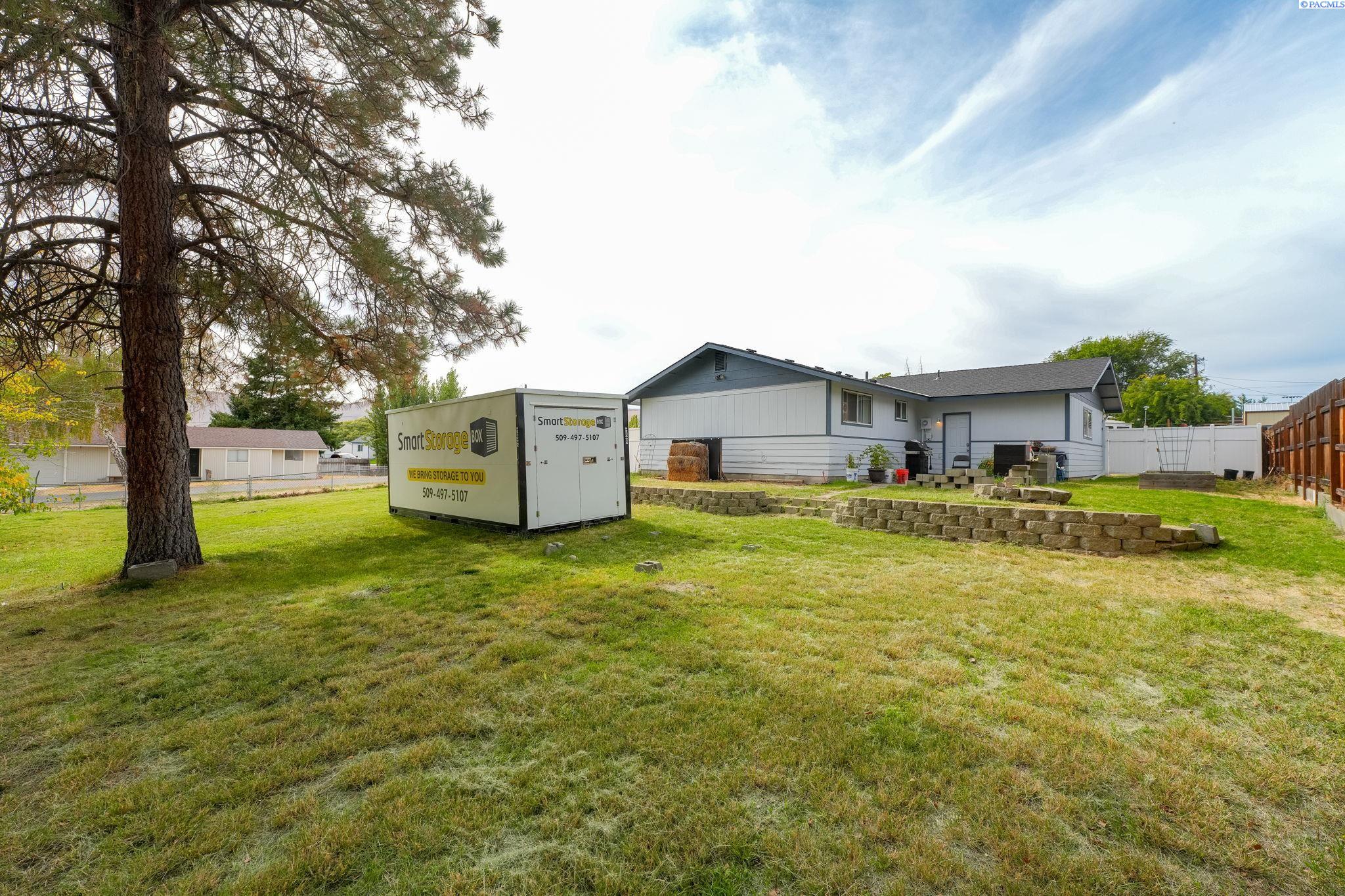 1200 13th St, Benton City, WA 99320