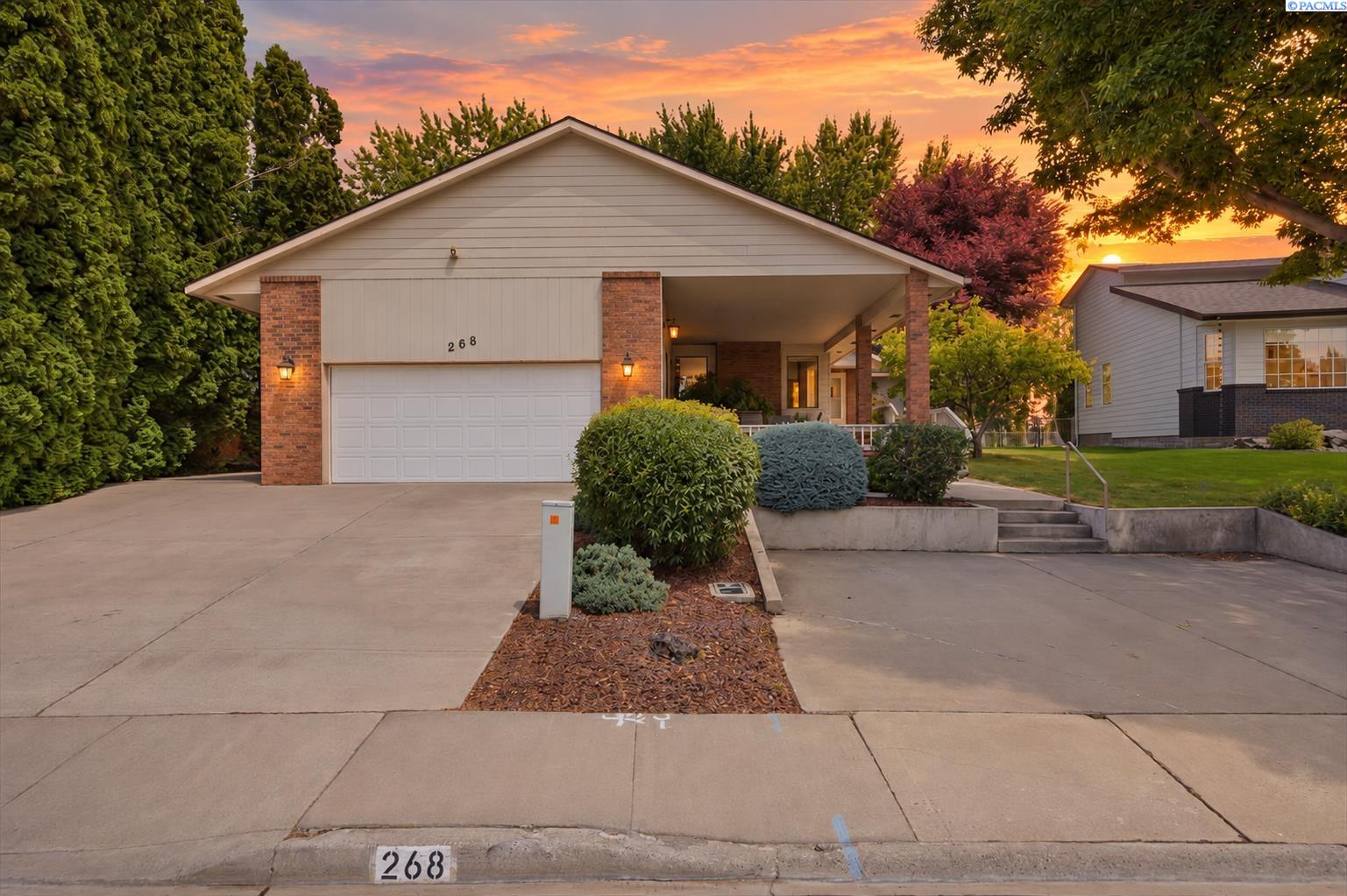 268 Piper St, Richland, WA 99352