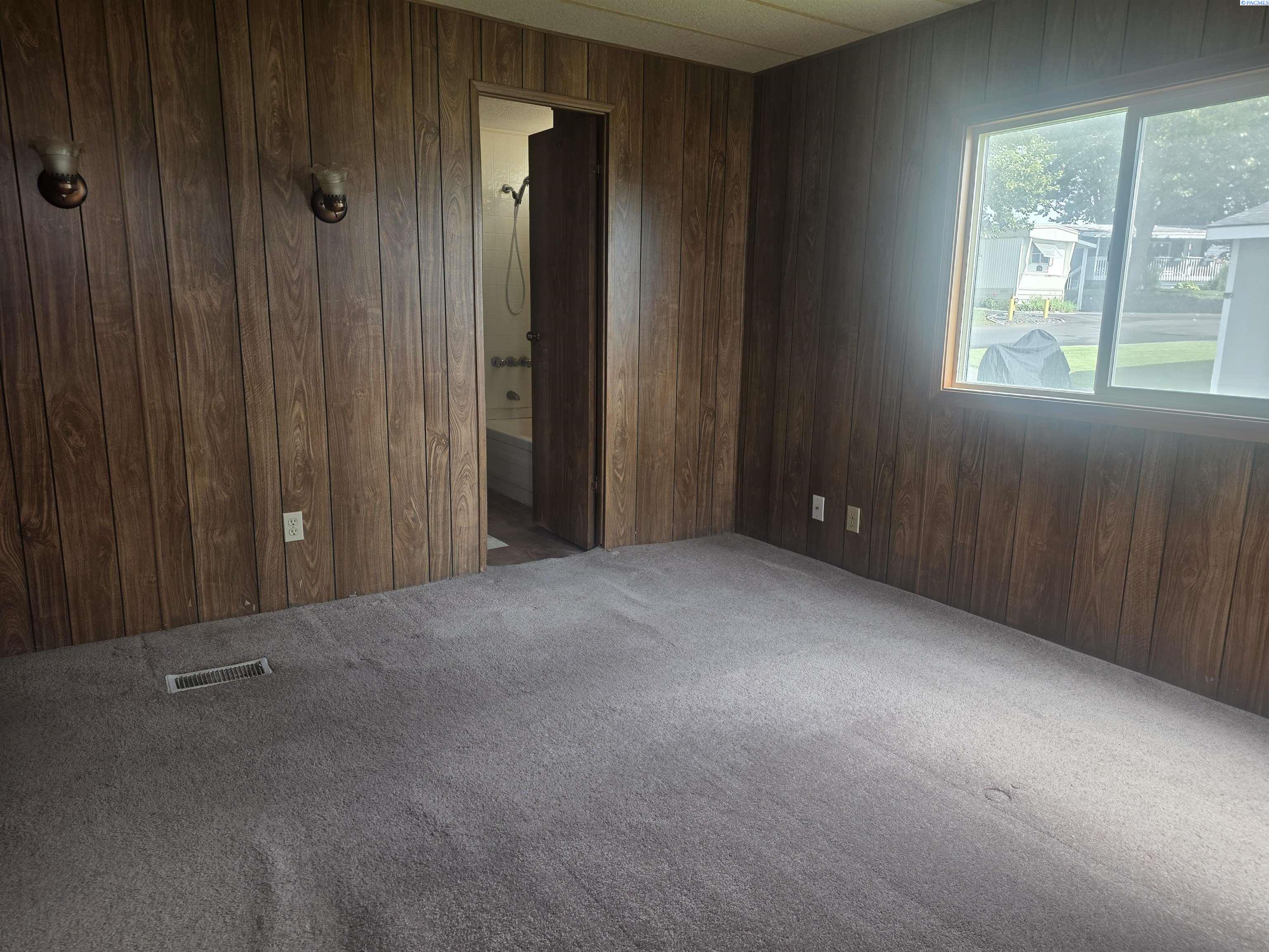 3517 W Road 84 #112B, Pasco, WA 99301