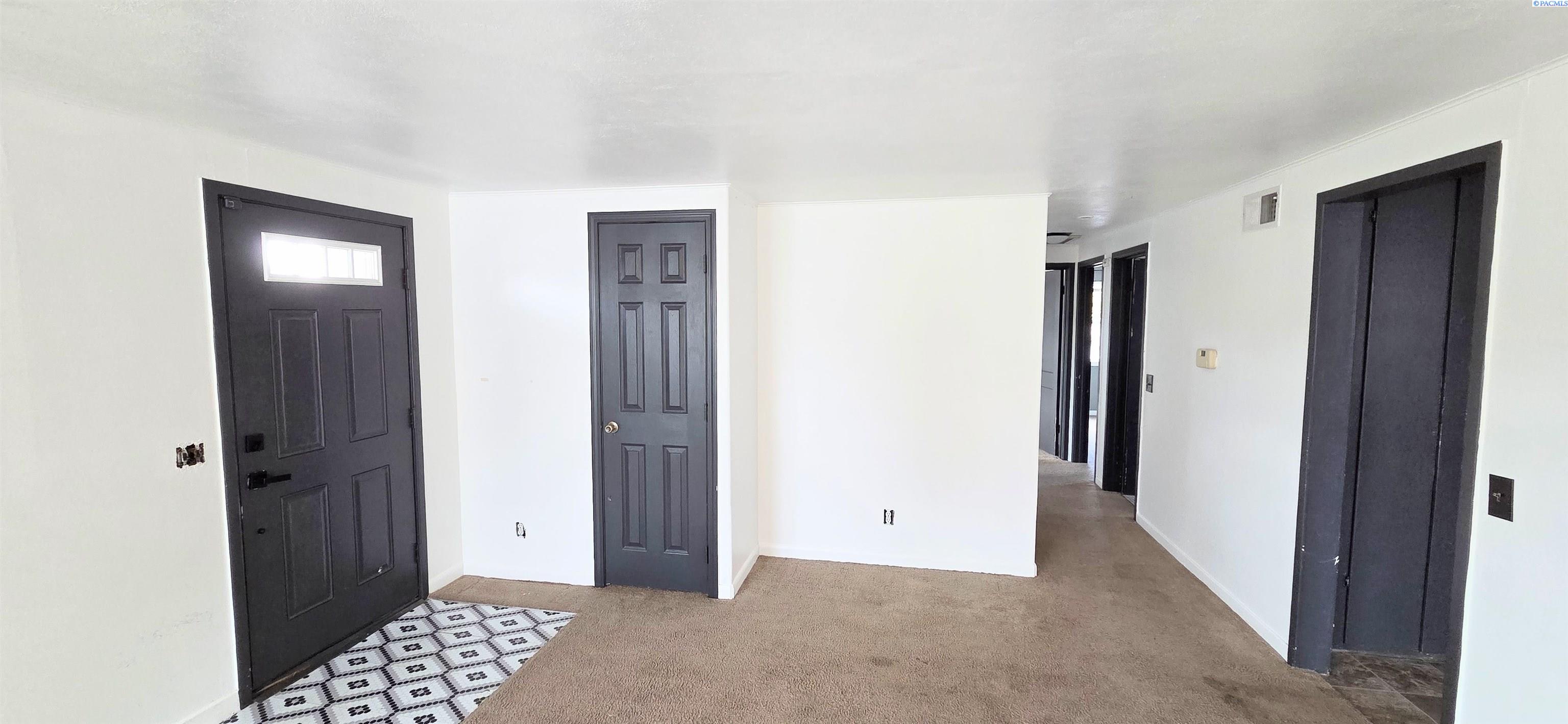 609 Birch Ave, Richland, WA 99352
