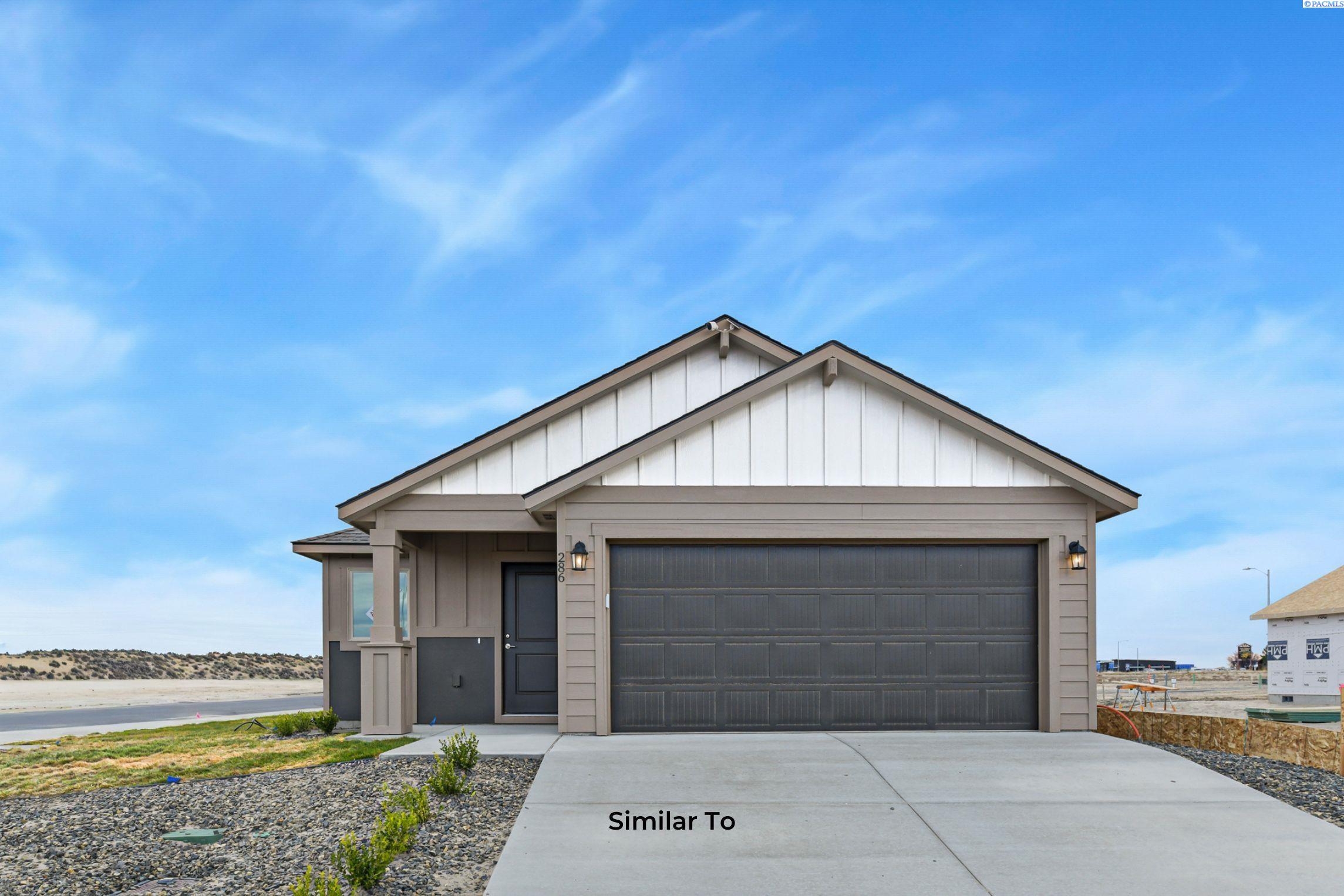 751 Honeylicious St, Richland, WA 99352