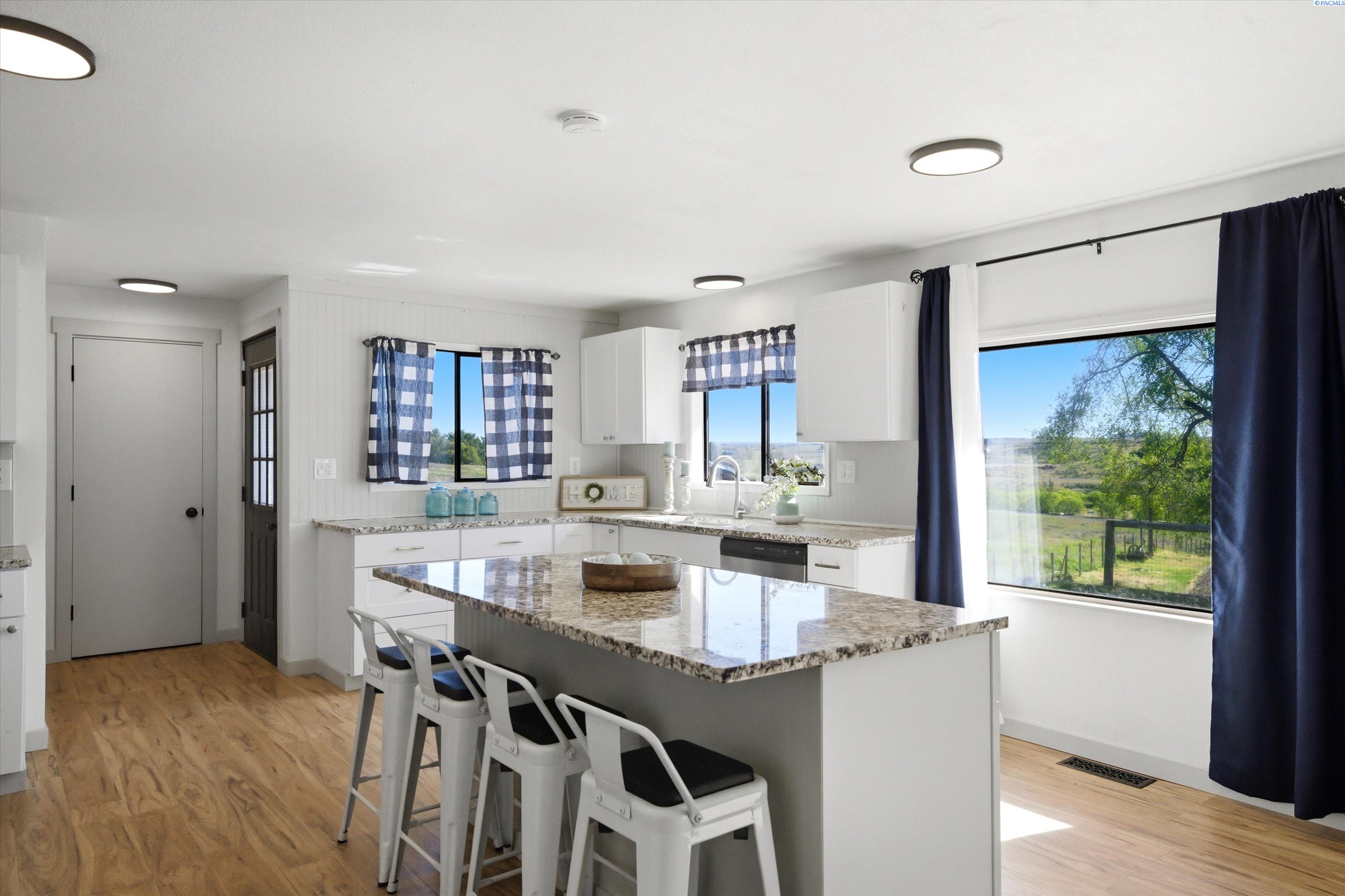 351 W Eltopia West, Eltopia, WA 99330