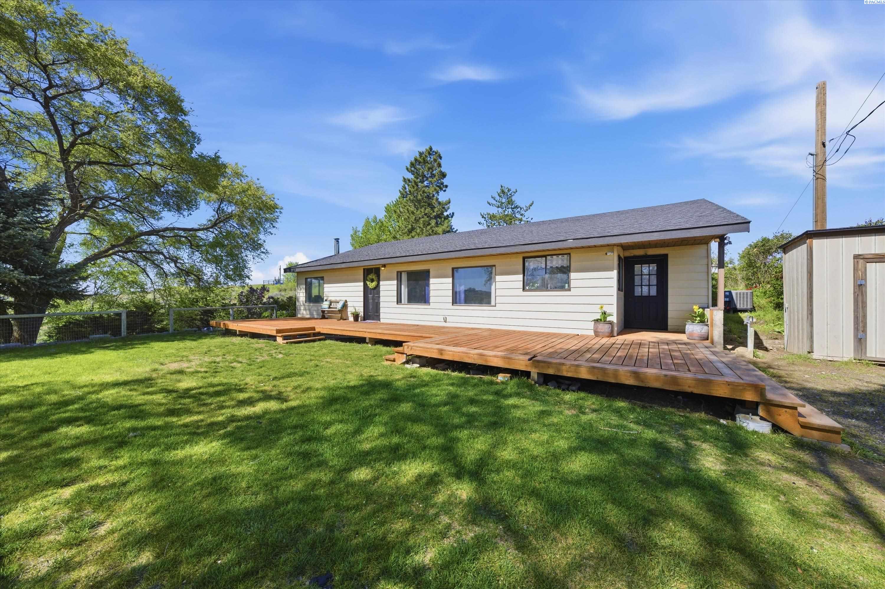 351 W Eltopia West, Eltopia, WA 99330