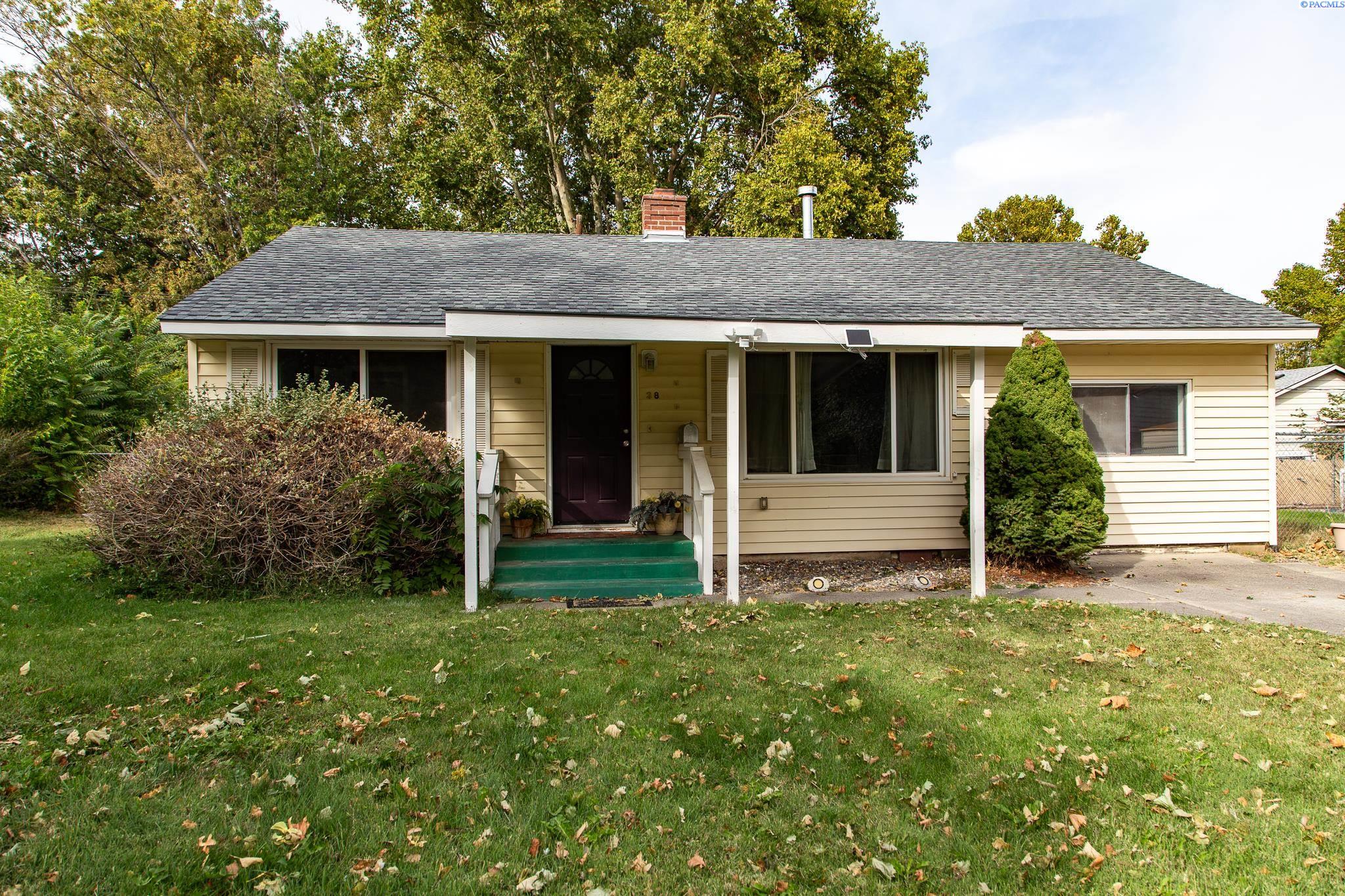 38 S Waverly St, Kennewick, WA 99336