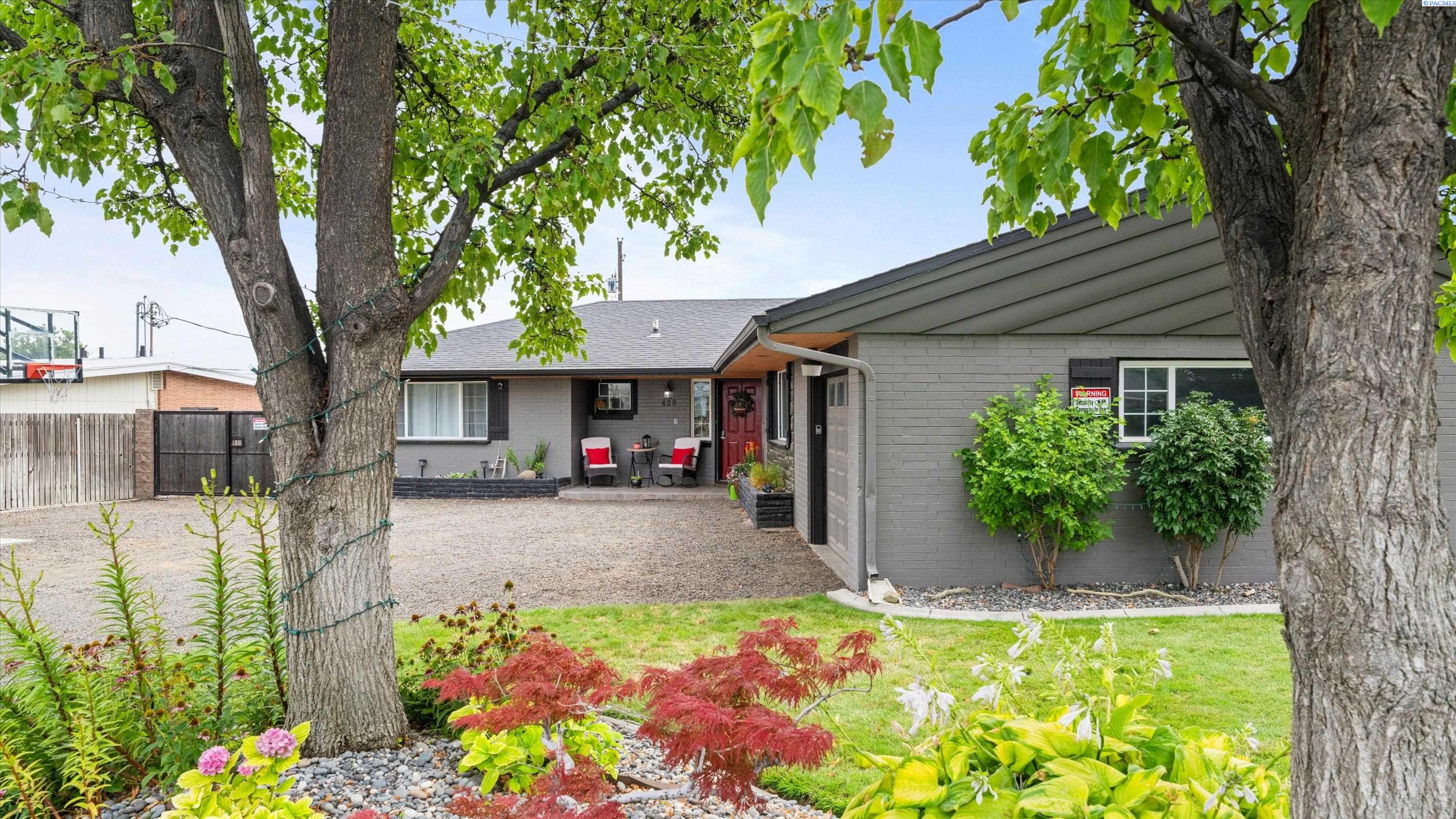 428 N Underwood St, Kennewick, WA 99336